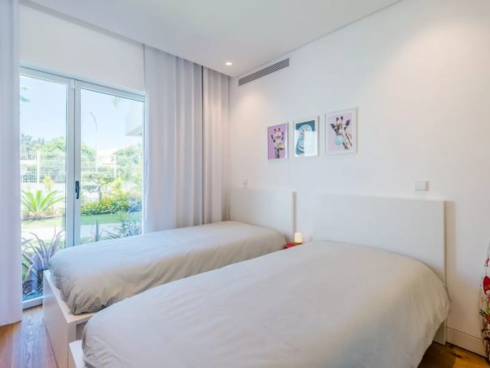 Lakes 24 at Praia da Falesia Vilamoura - Binnen