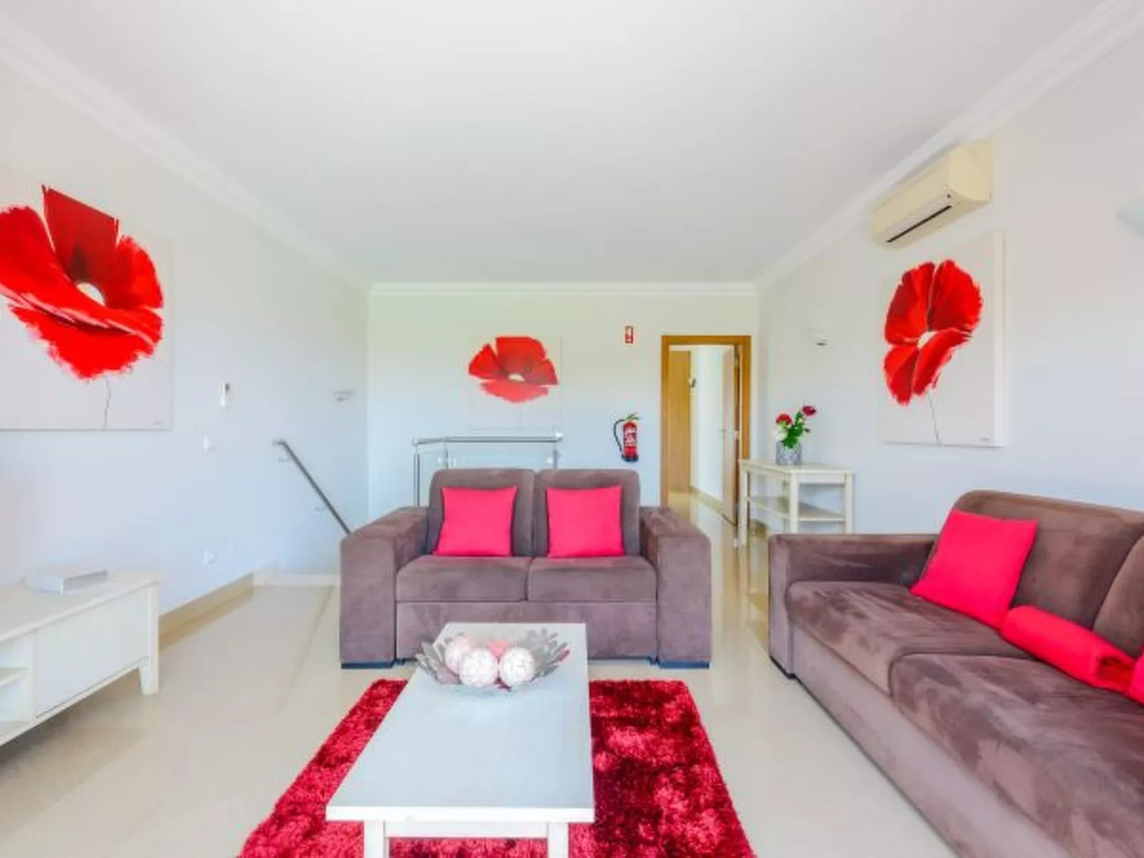 Casa Maria at Boavista Resort Lagos - Binnen