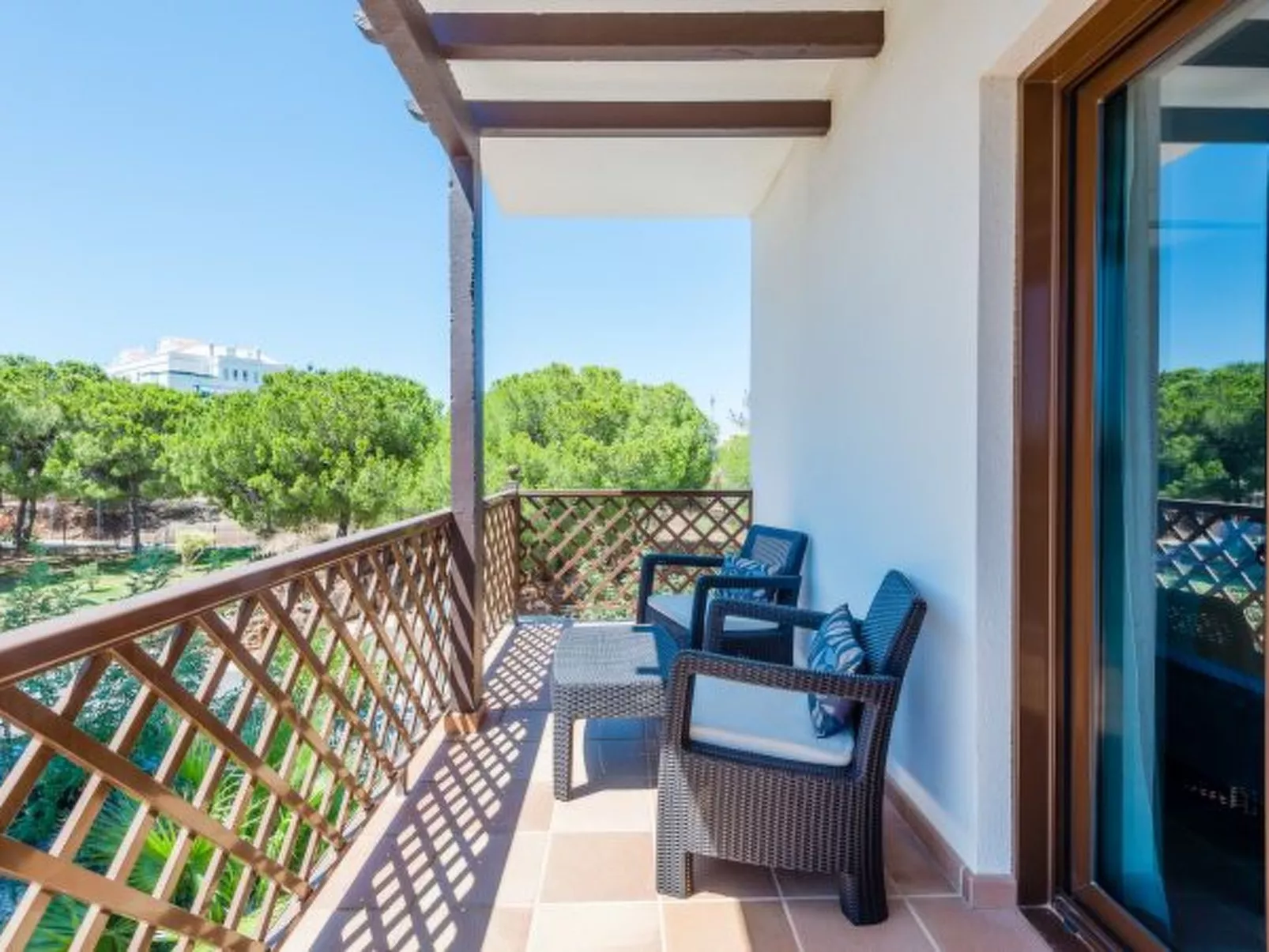 Falesia Beach C at Falesia Beach - Buiten