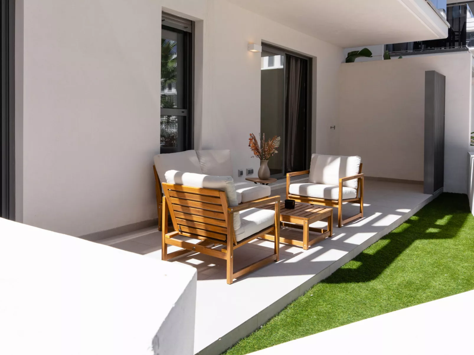 Marina Real III - Buiten