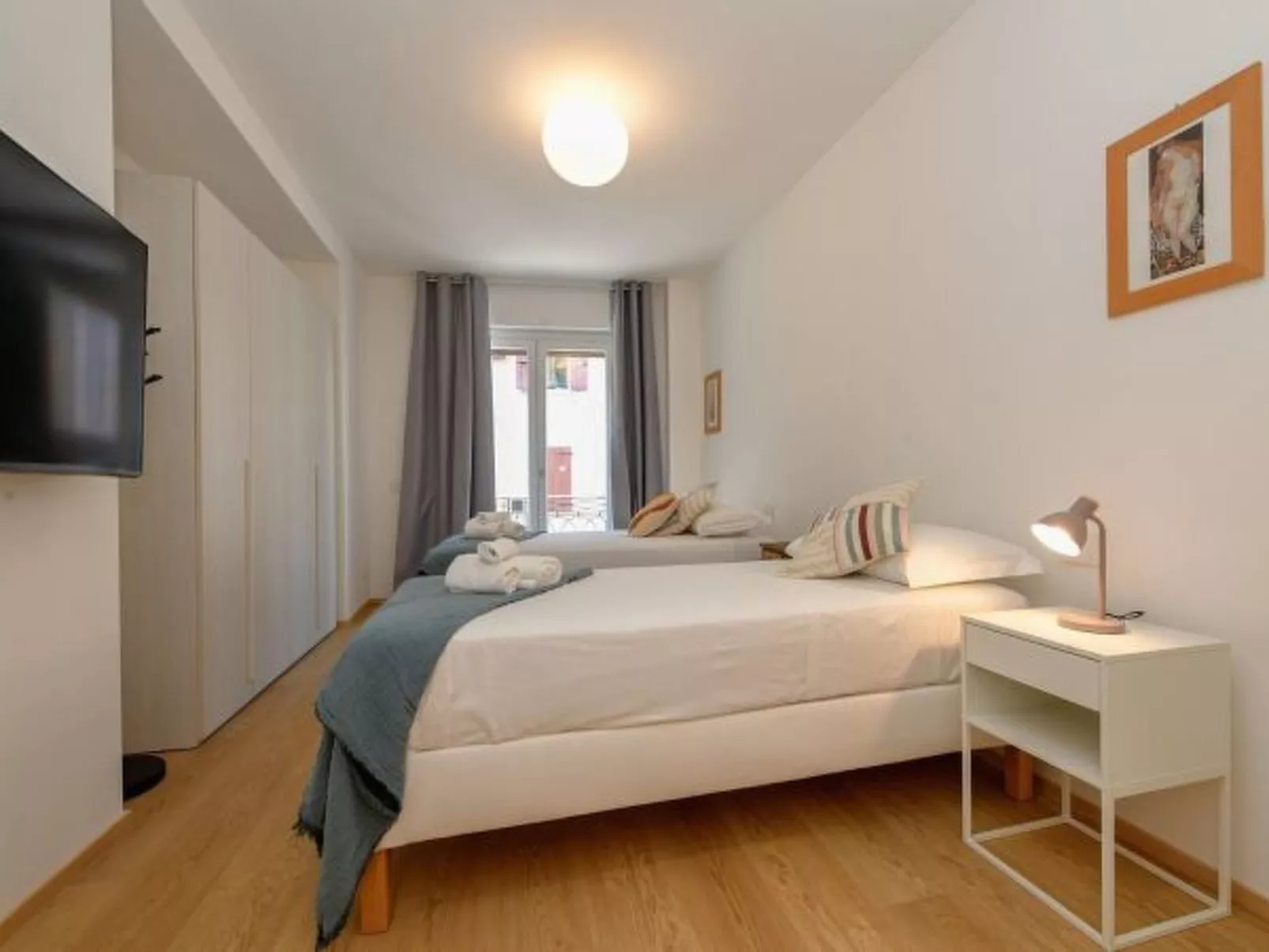 DesenzanoLoft - Der Riese vom See - Image-tags.info