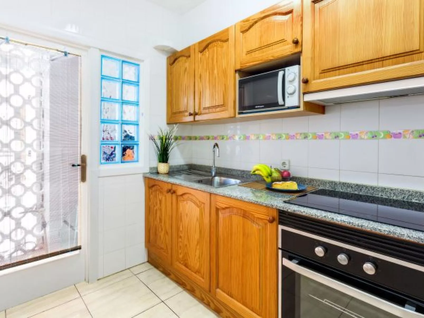 La Ola Beach House - Image-tags.info