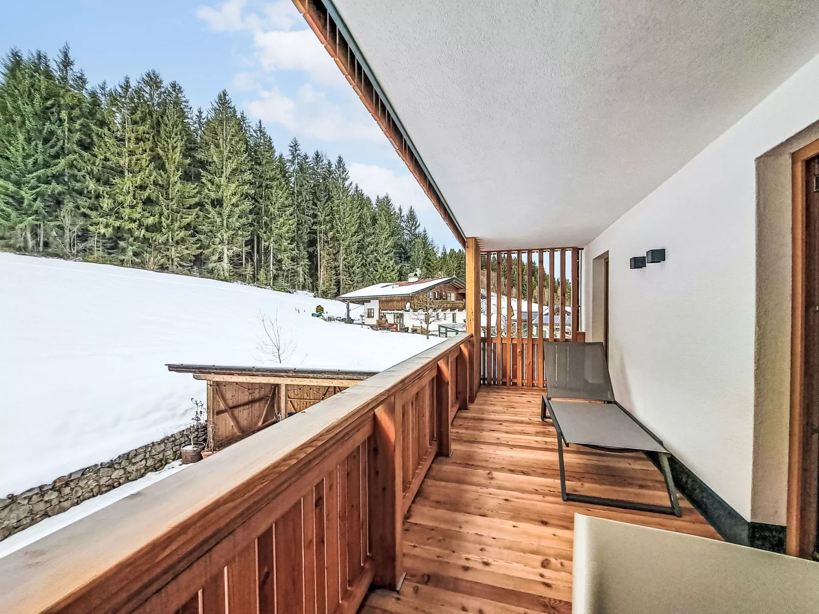 Aparthotel Iris - Buiten