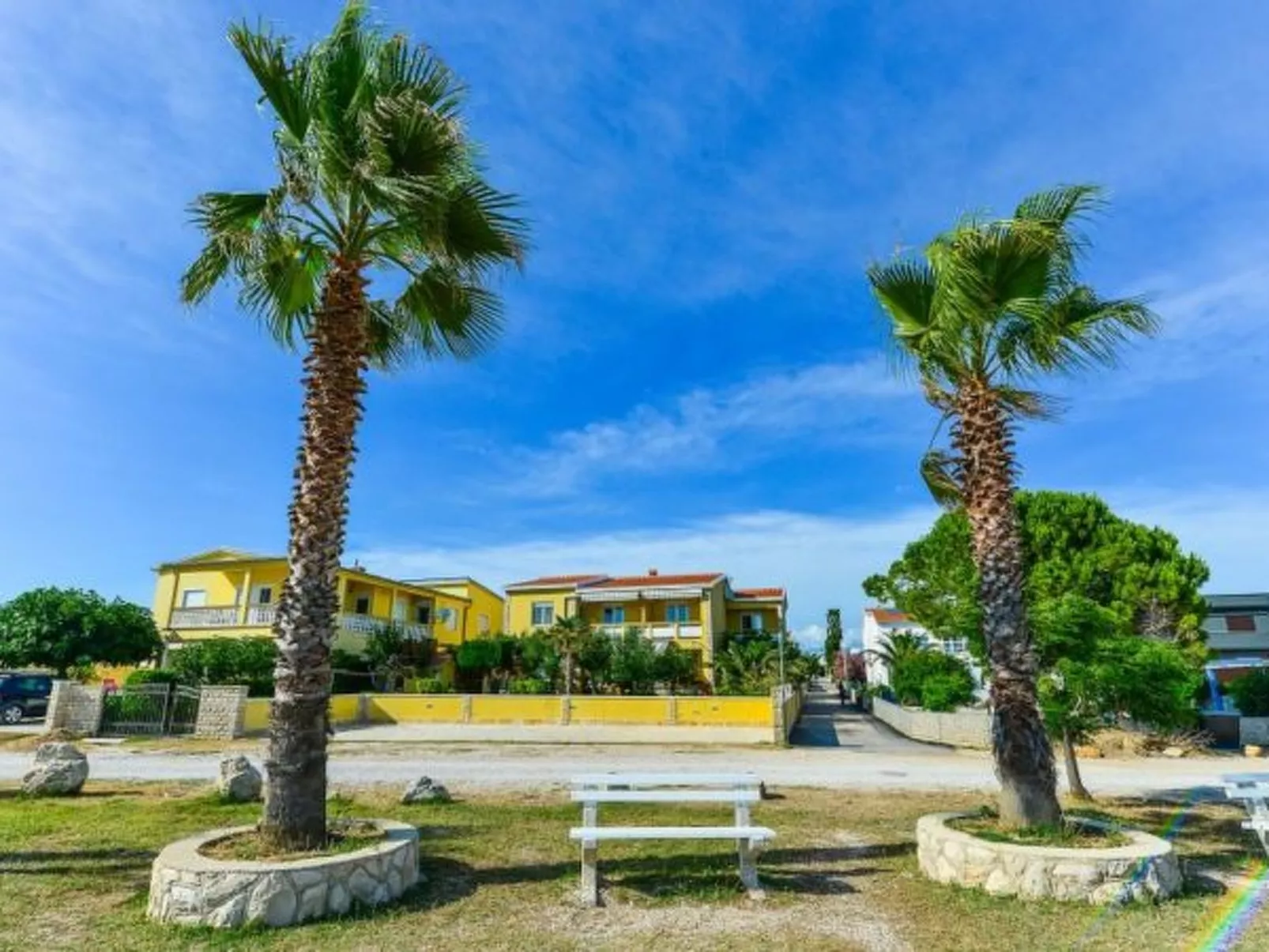 Holiday Apartment Inga Blue with exit to the beach - Image-tags.info