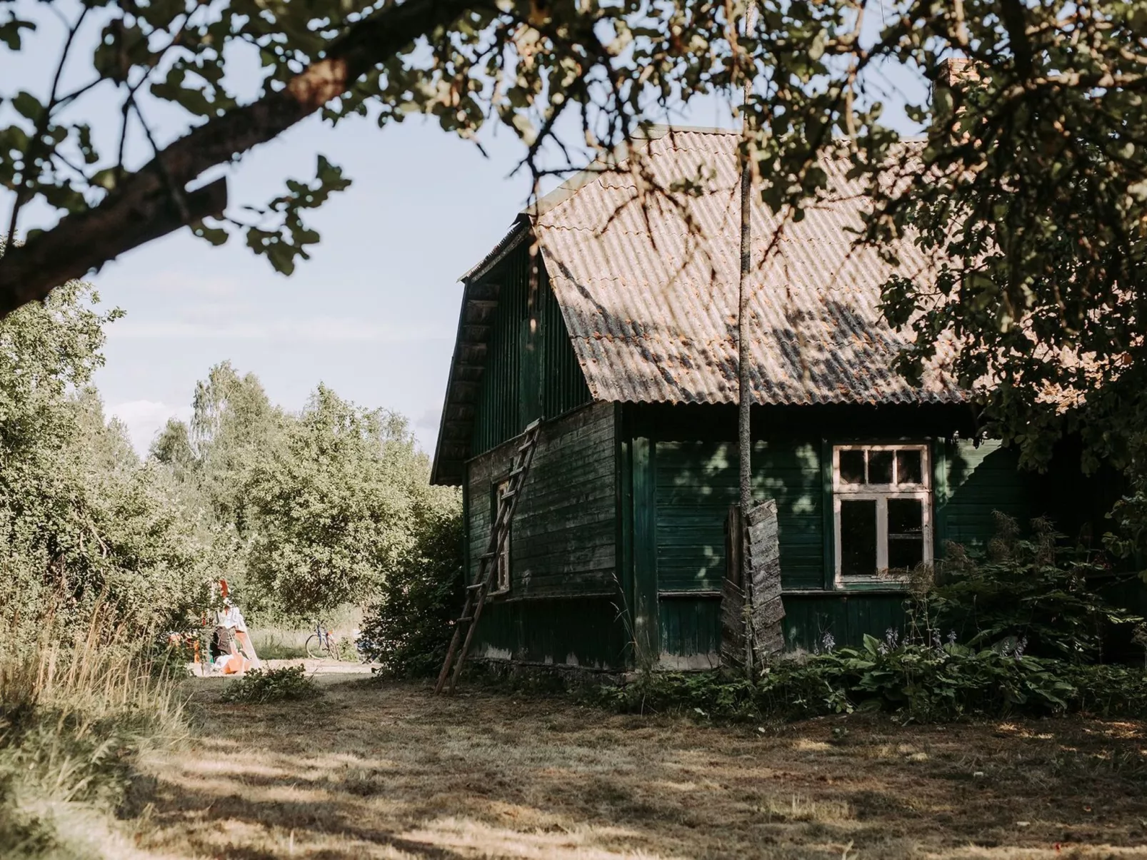 Retreat House - Buiten