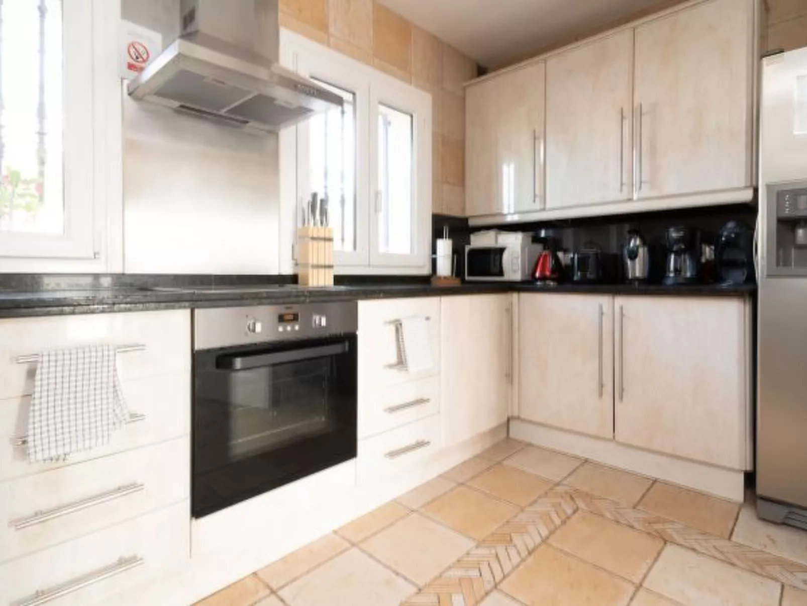 Villa Sol y Mar - Image-tags.info