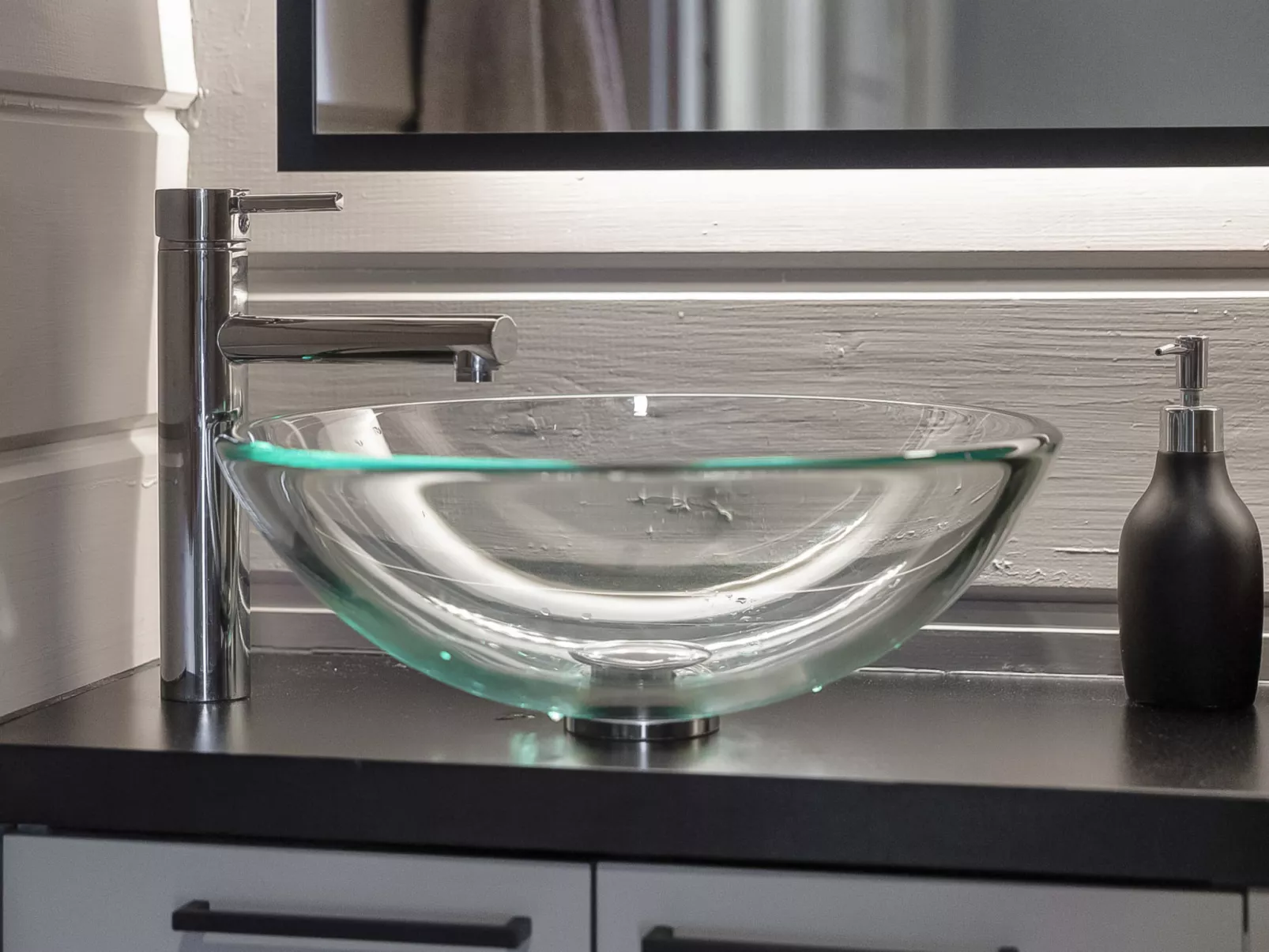 Loma-saaga 3 - Binnen