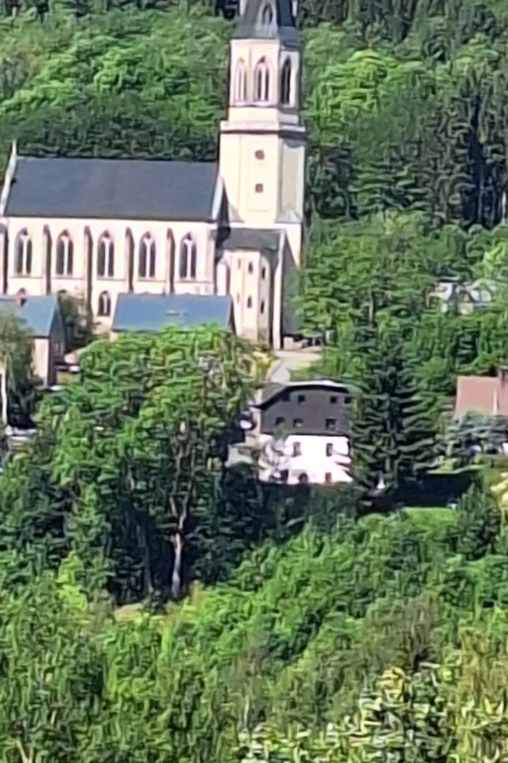 Gästezimmer mit Blick auf die Berge - Buiten