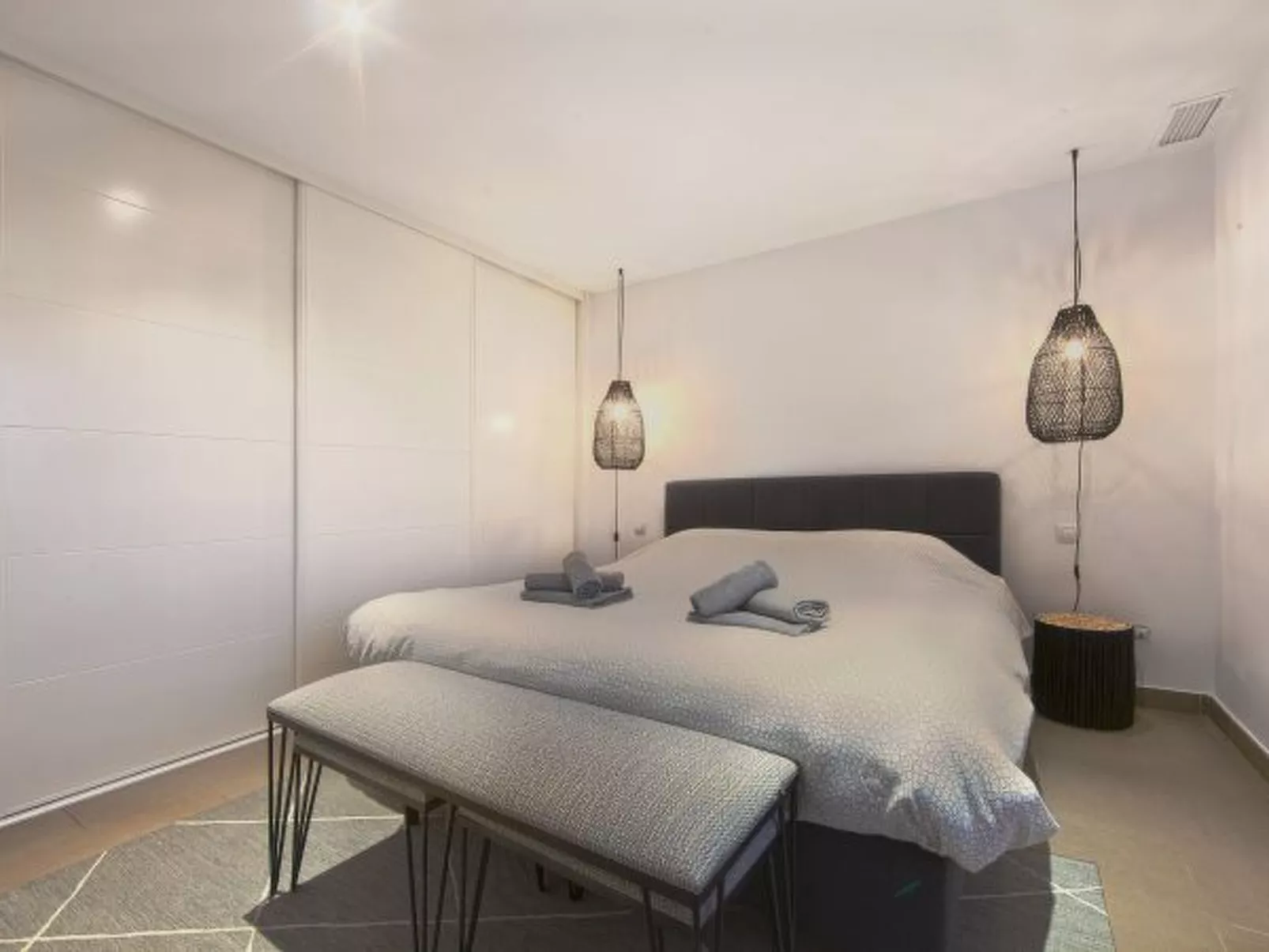 Modern Villa close to Costabella beach - Image-tags.info