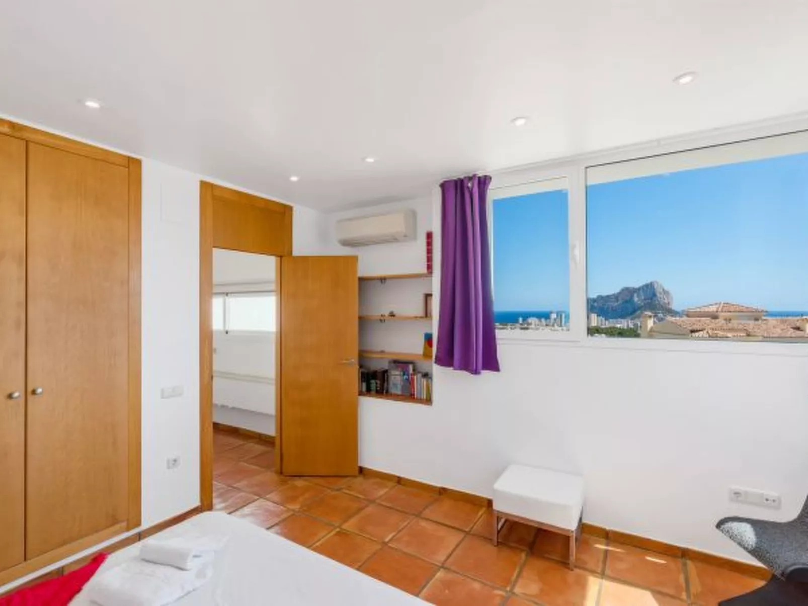 Villa Moderna - PlusHolidays - Image-tags.info