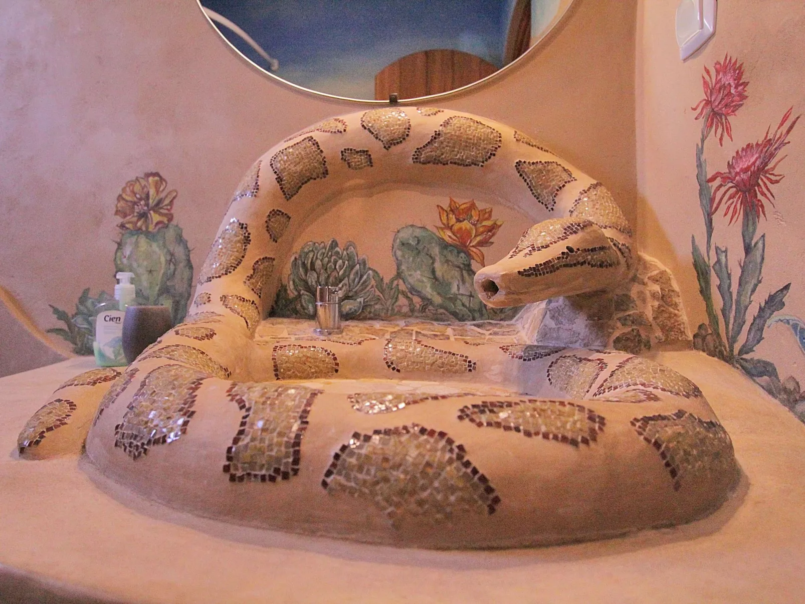 "The Natural Elements" - Binnen