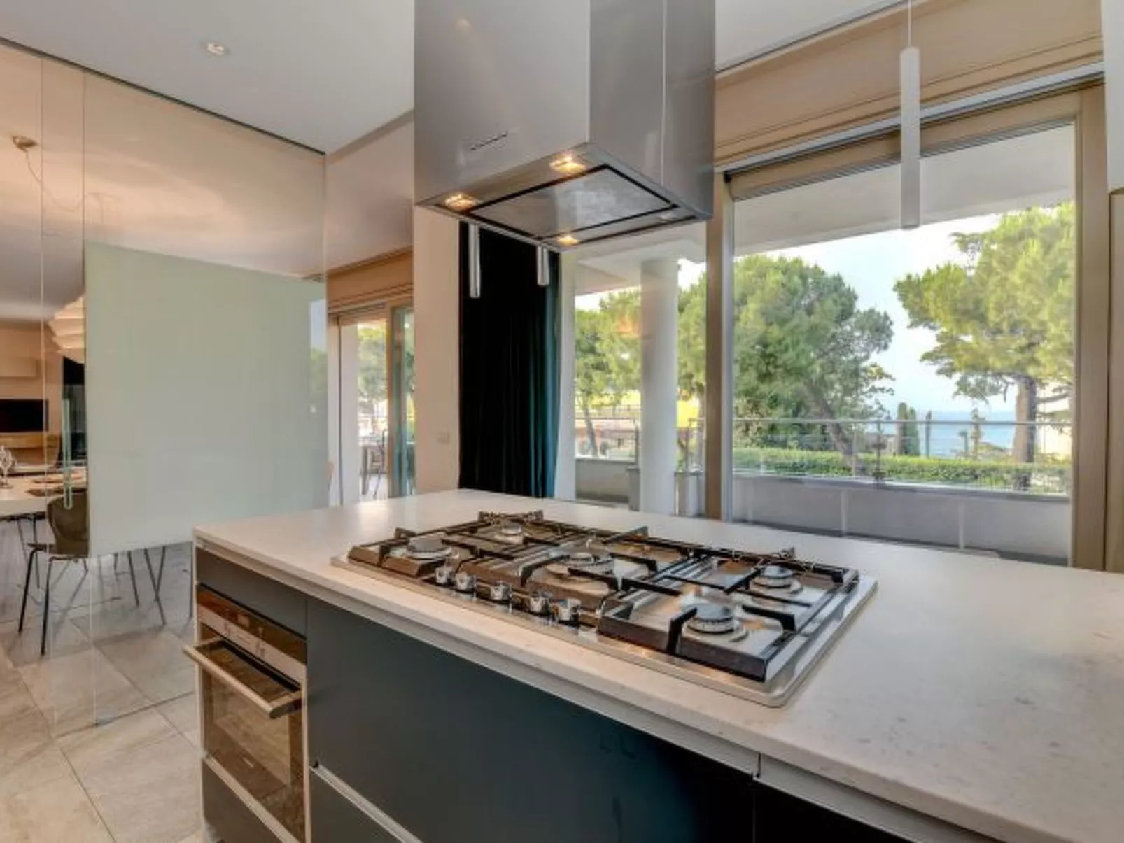 Desenzanoloft Oscar Luxury Suite - Image-tags.info