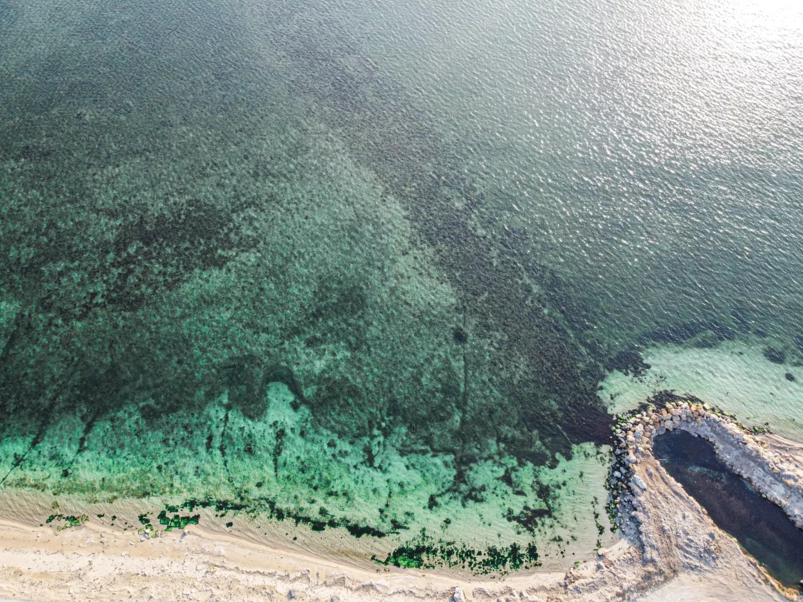 Anwesen mit Privatparkplatz - Buiten