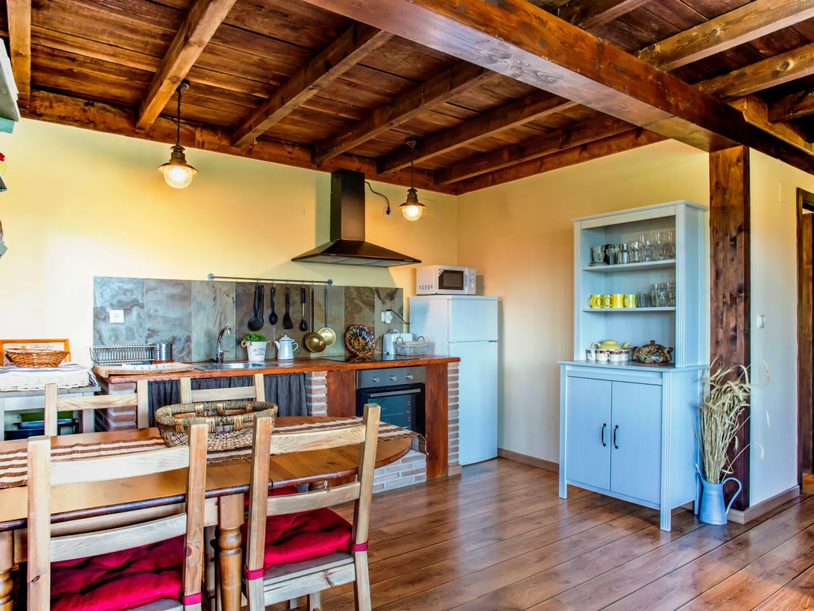 Ländliches Haus Ruralmedulas, 10 Personen - Binnen