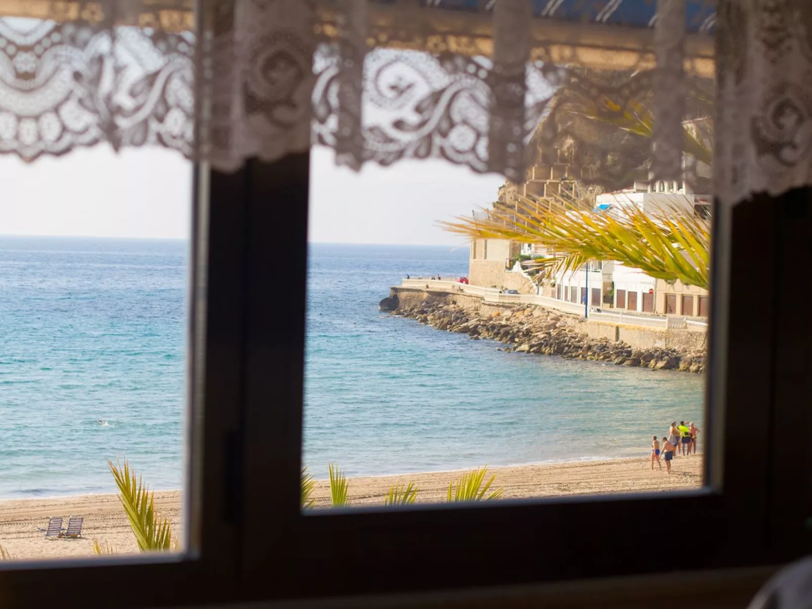 Wohnung in Cala mit Großem Balkon - Image-tags.info