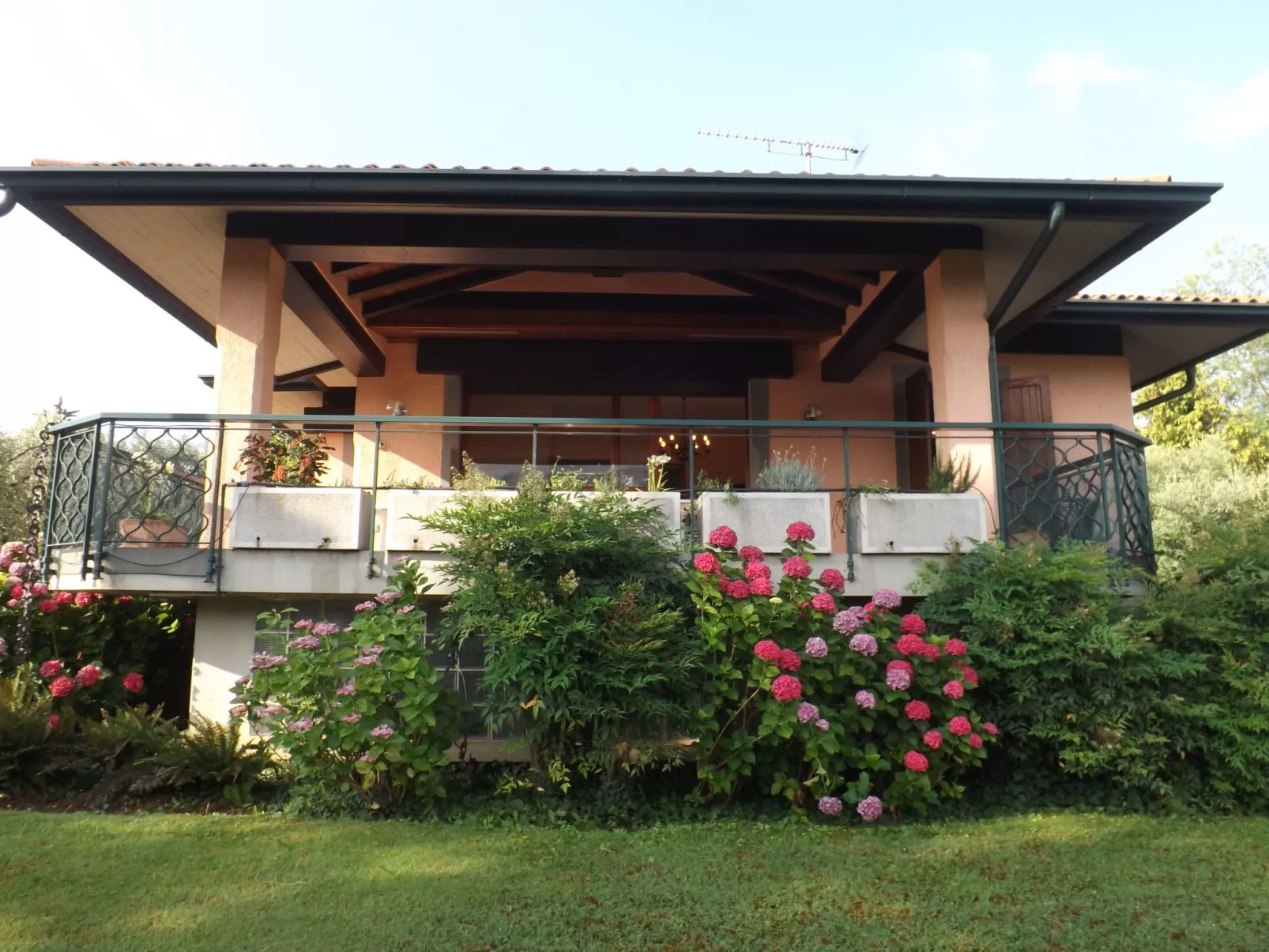 Ferienvilla 'Portese' - Buiten