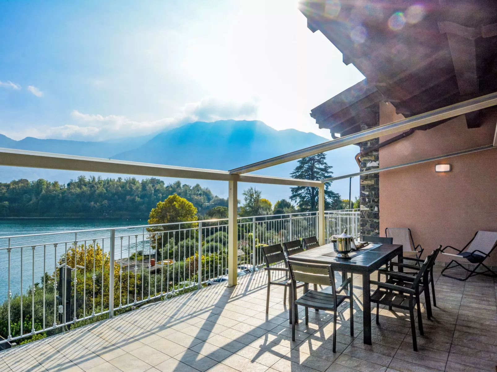 The View Lake Como - Buiten