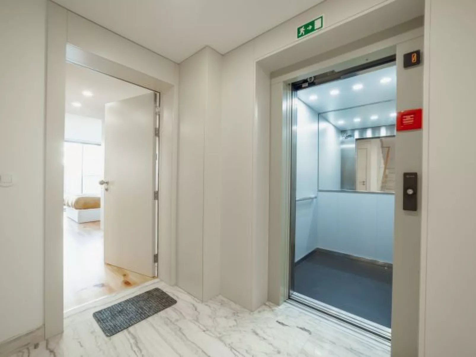 GAIA PREMIUM A WITH TERRACE by VACATIONY - Binnen