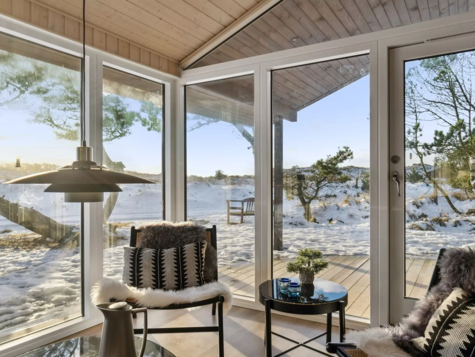 "Lagho" - 500m from the sea - Binnen