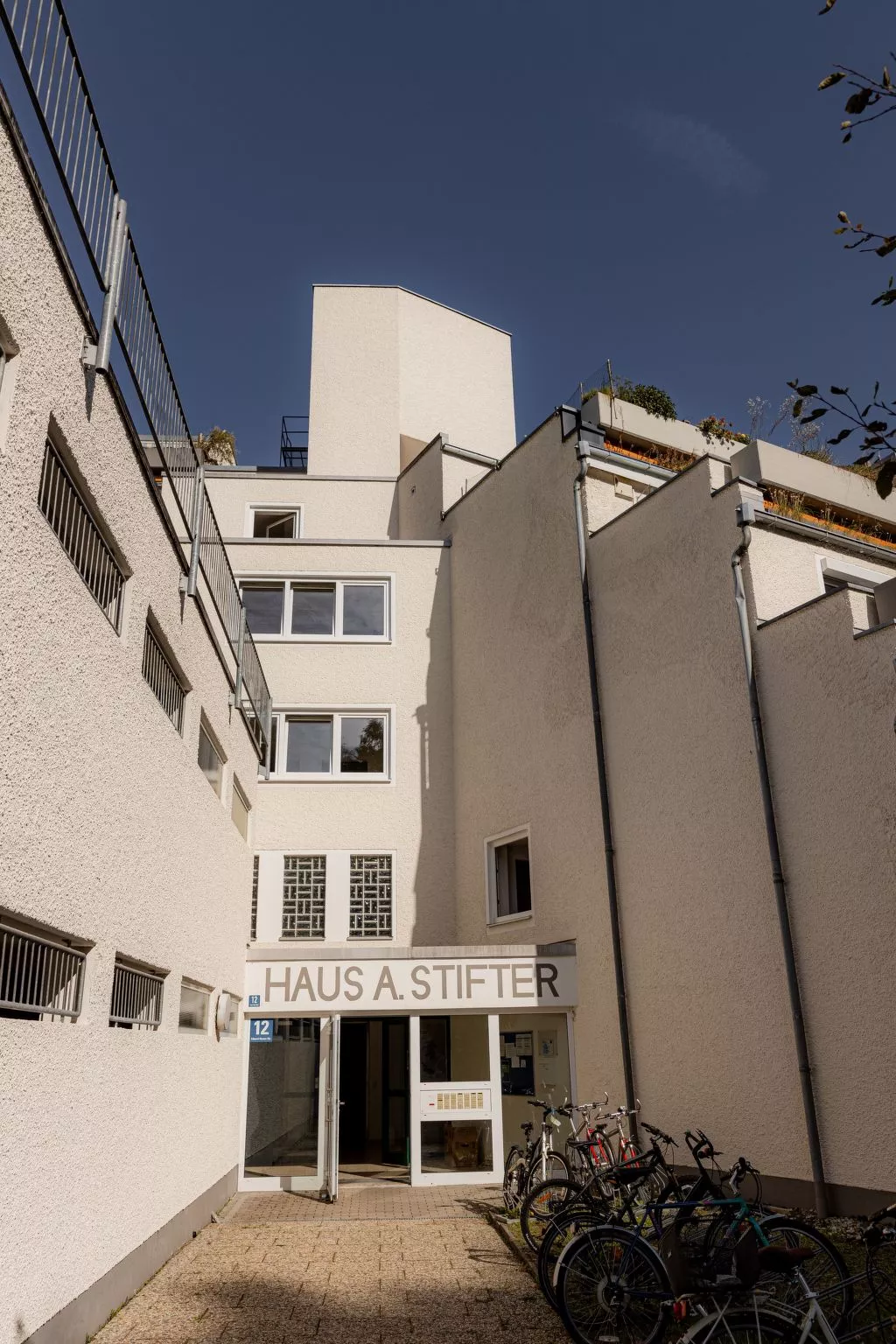 Come4Stay Passau - 2 Zimmer - bis zu 4 Gäste - Image-tags.info