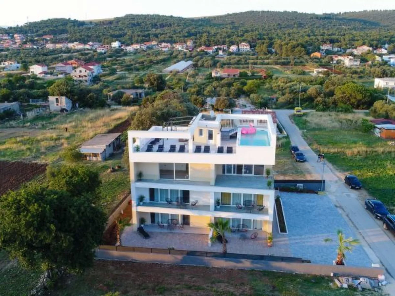 Villa La Perla Apt A3 with heated rooftop pool - Image-tags.info