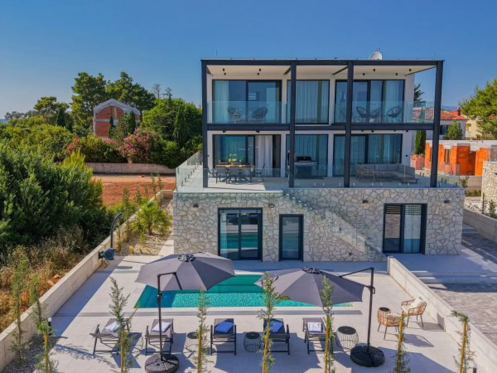 Seafront Villa Aurea with pool and seaview - Image-tags.info