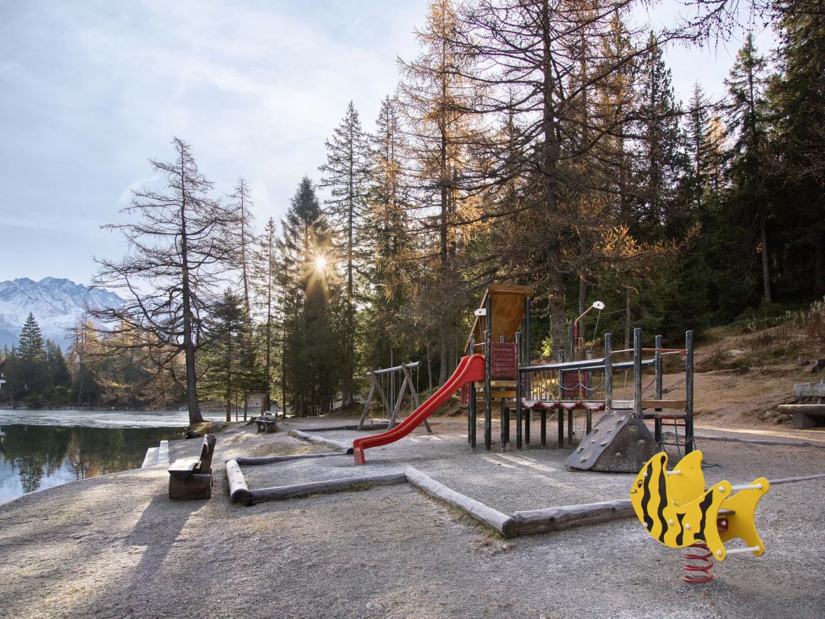 Chalet Le Basset - Family Chalet in the Swiss Alps - Omgeving