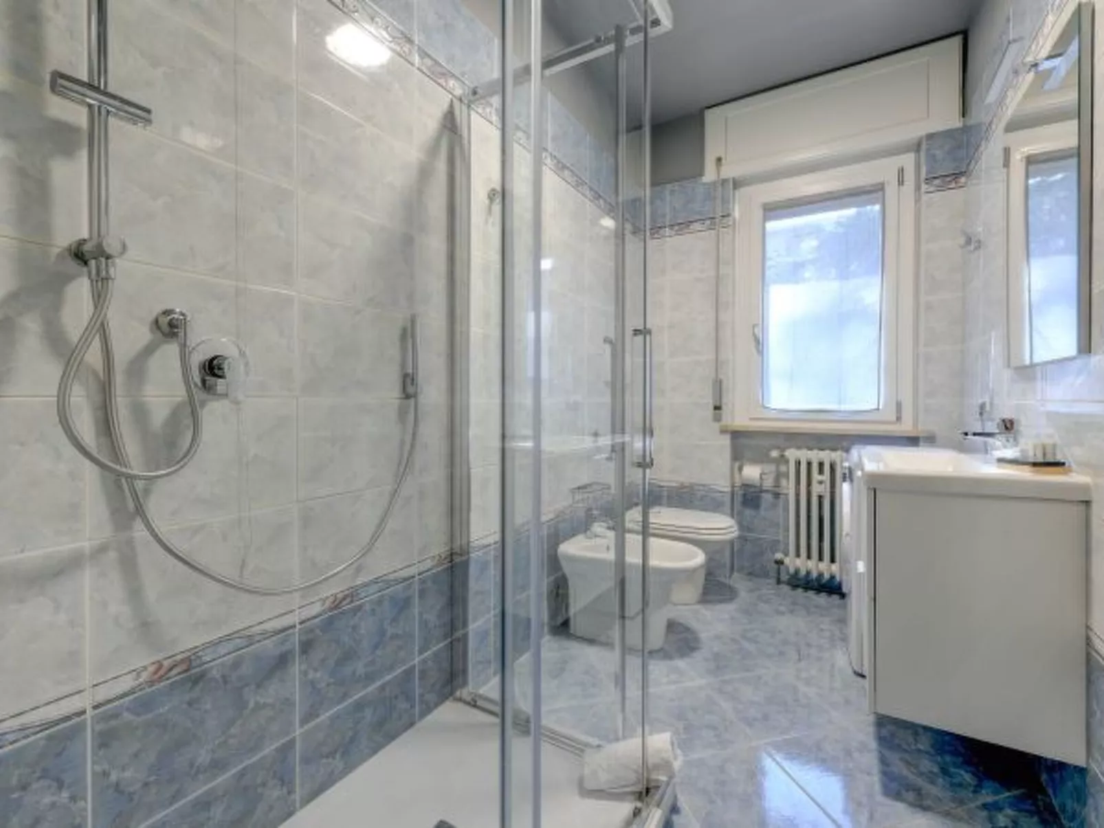 DesenzanoLoft Green Family Apartment - Image-tags.info