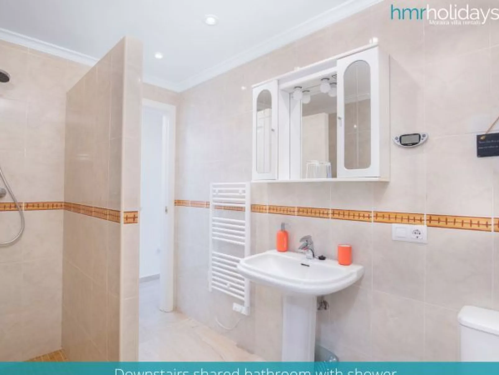 Villa George - Image-tags.info