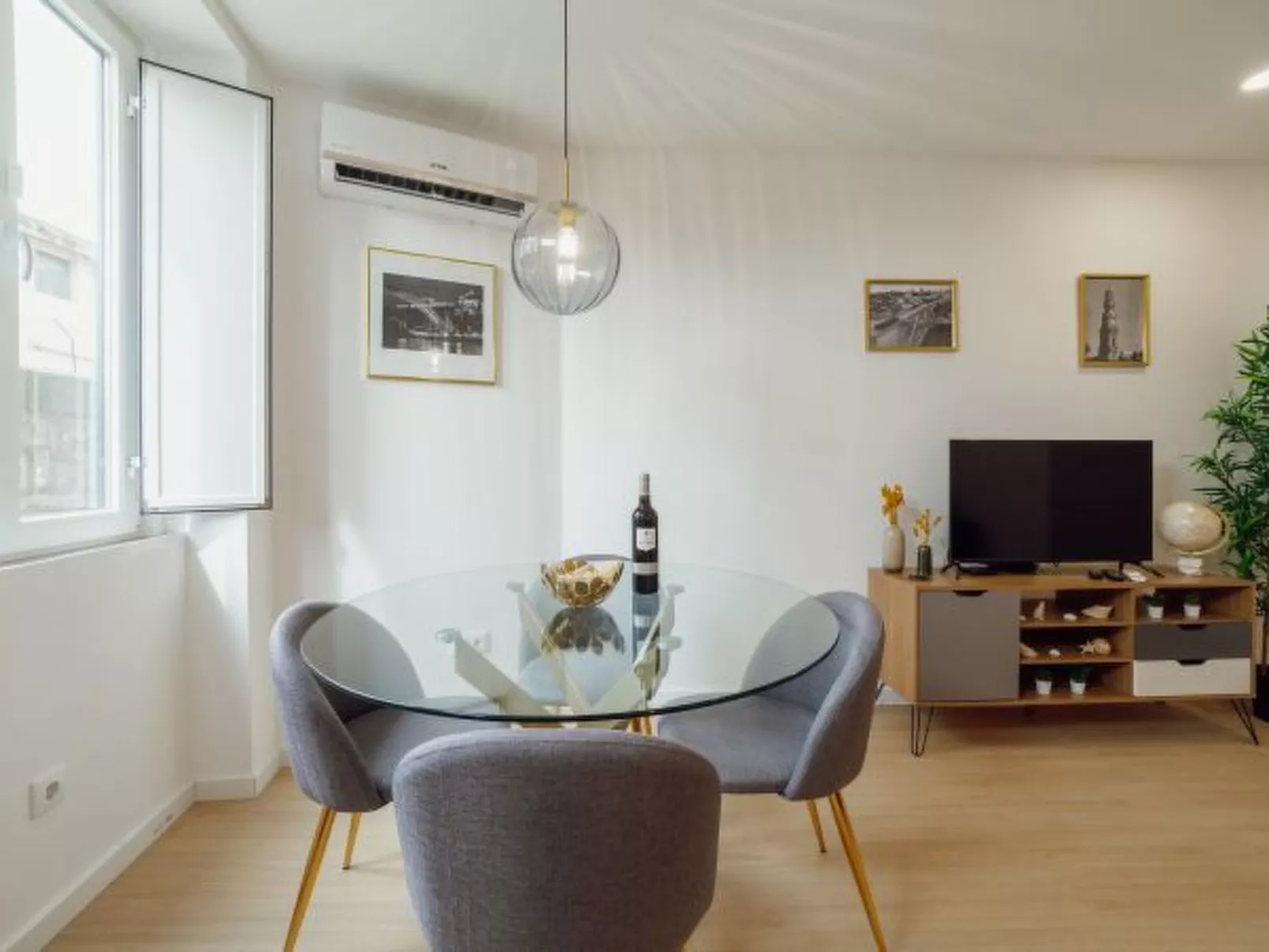 LAPA STYLISH APARTMENT A by VACATIONY - Binnen