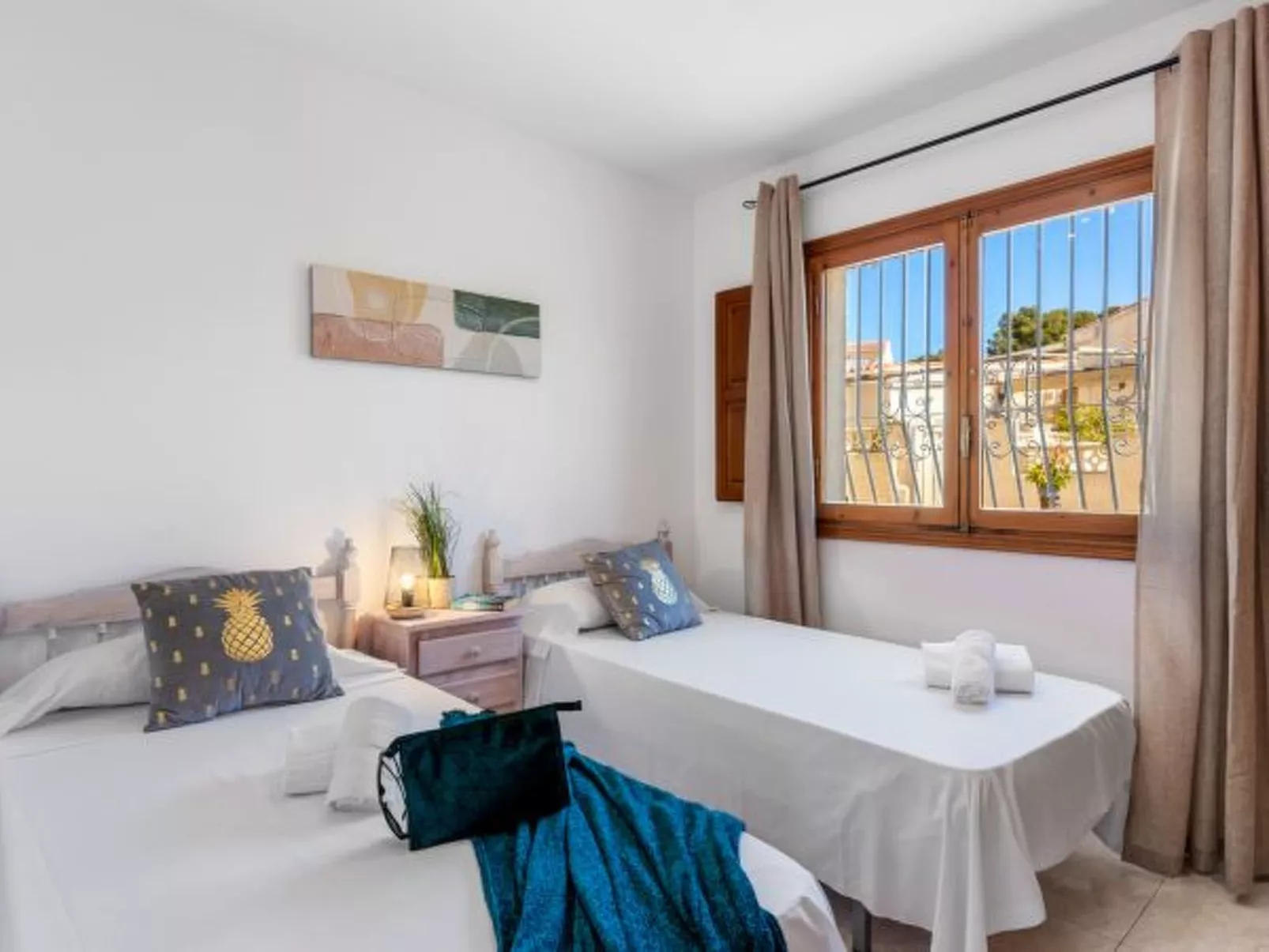 Villa Agudin - PlusHolidays - Image-tags.info