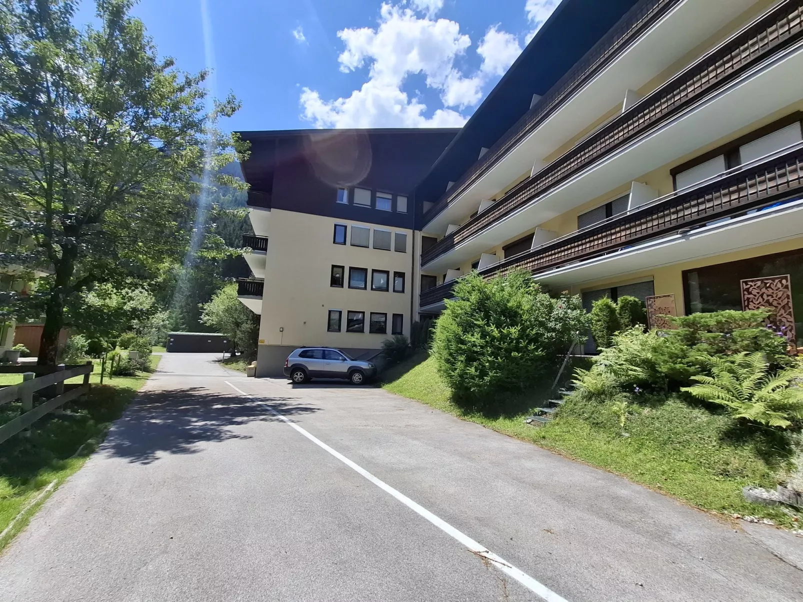 Kirchenblick - Buiten