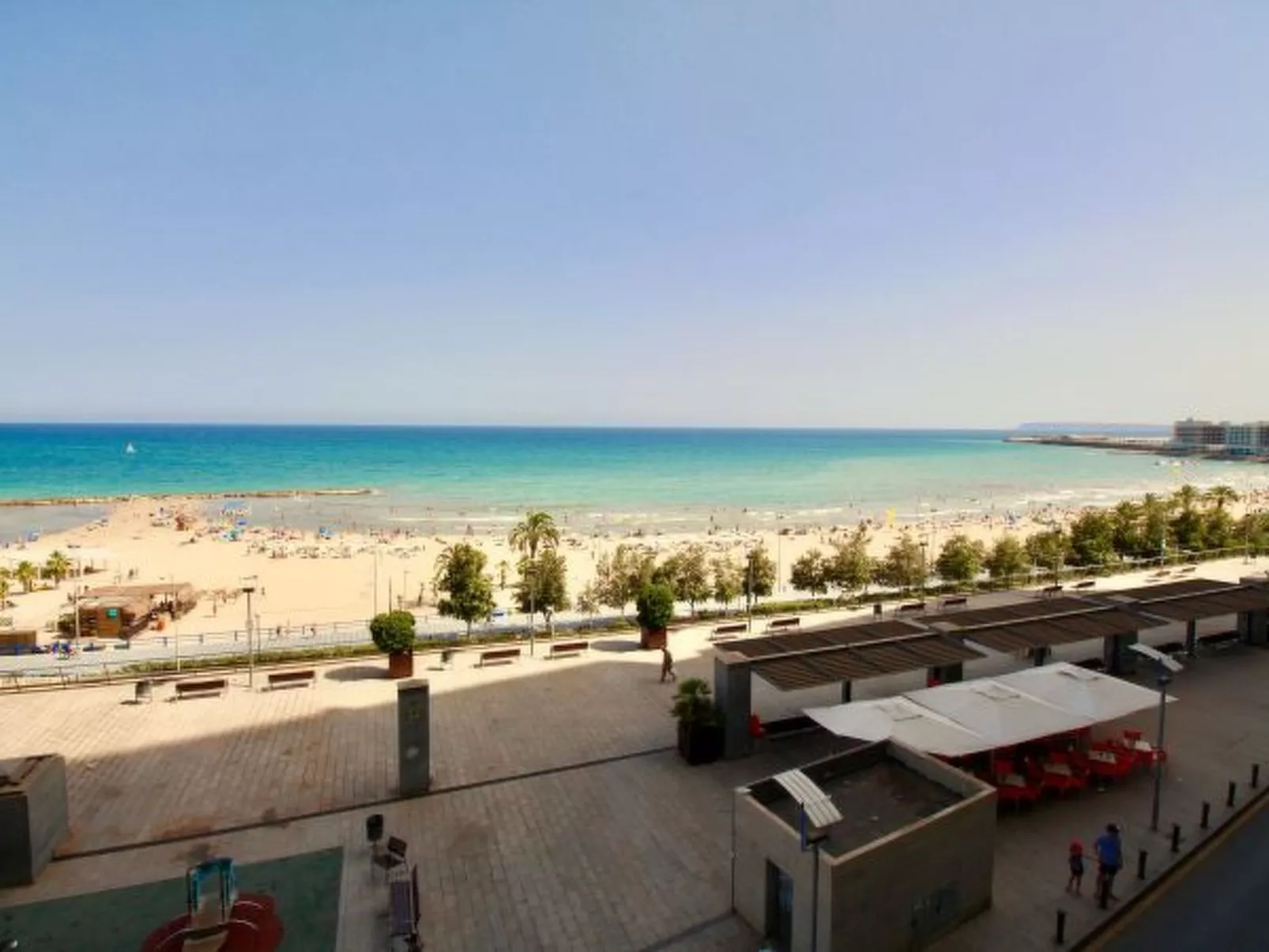 APARTAMENTO POSTIGUET CON BALCON - Buiten