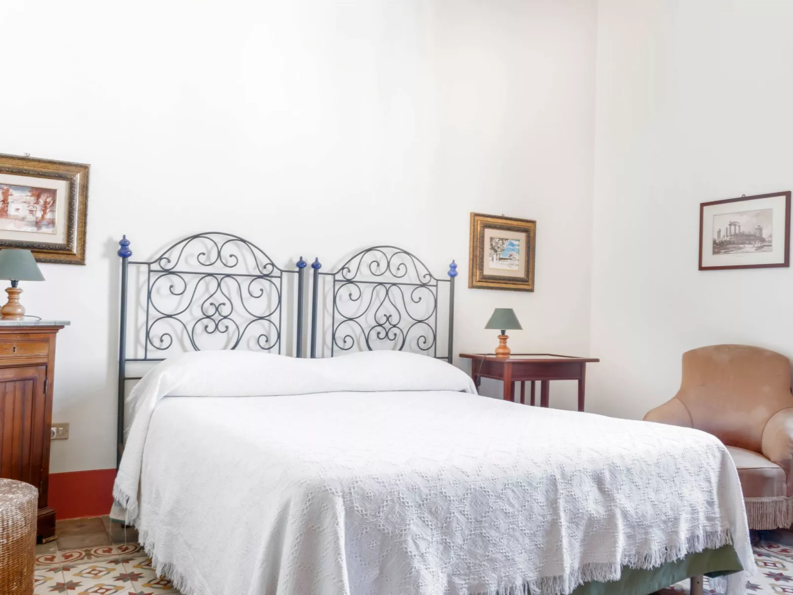 Anwesen mit Privatparkplatz - Image-tags.info