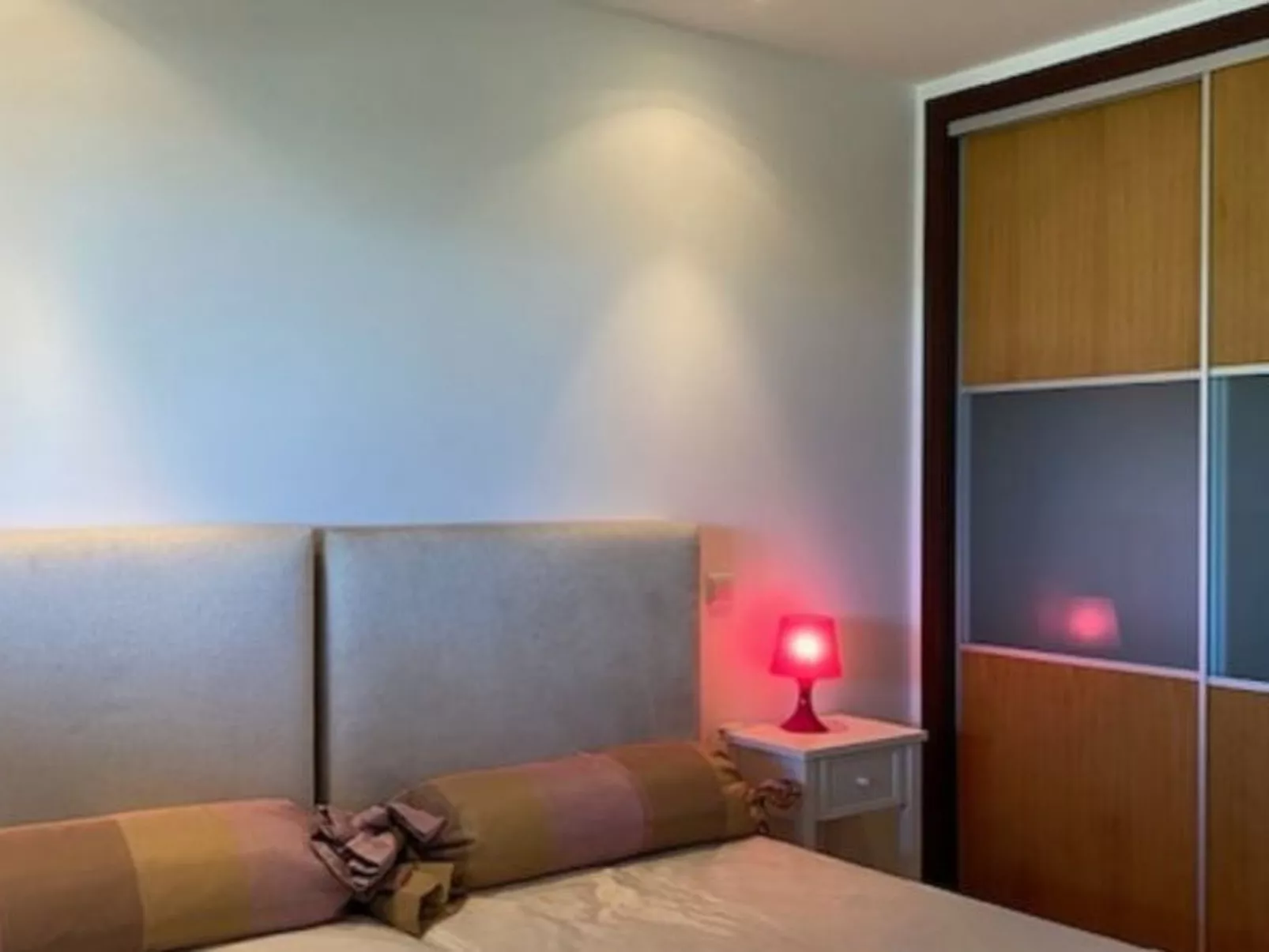 SUNSET HOUSE WITH SEAVIEW & TERRACE by VACATIONY - Binnen