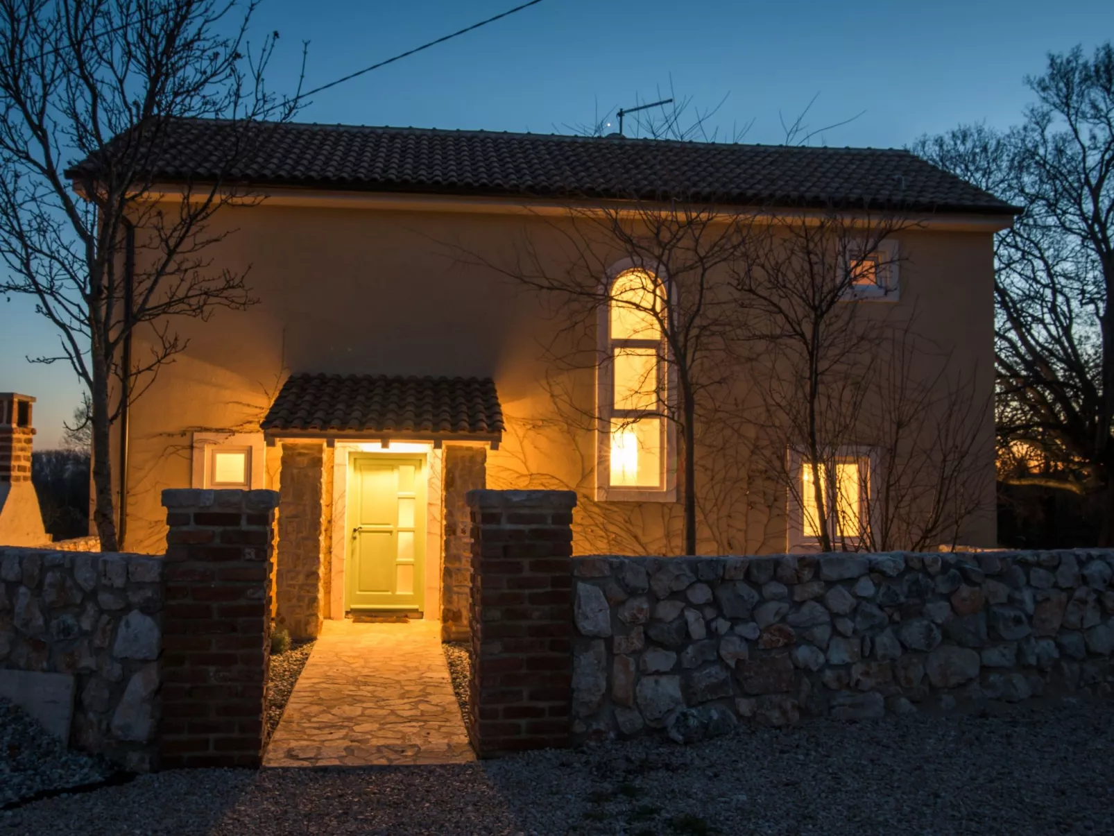 Eine luxuriöse Villa "Maslina" mit Pool und Grill - Buiten