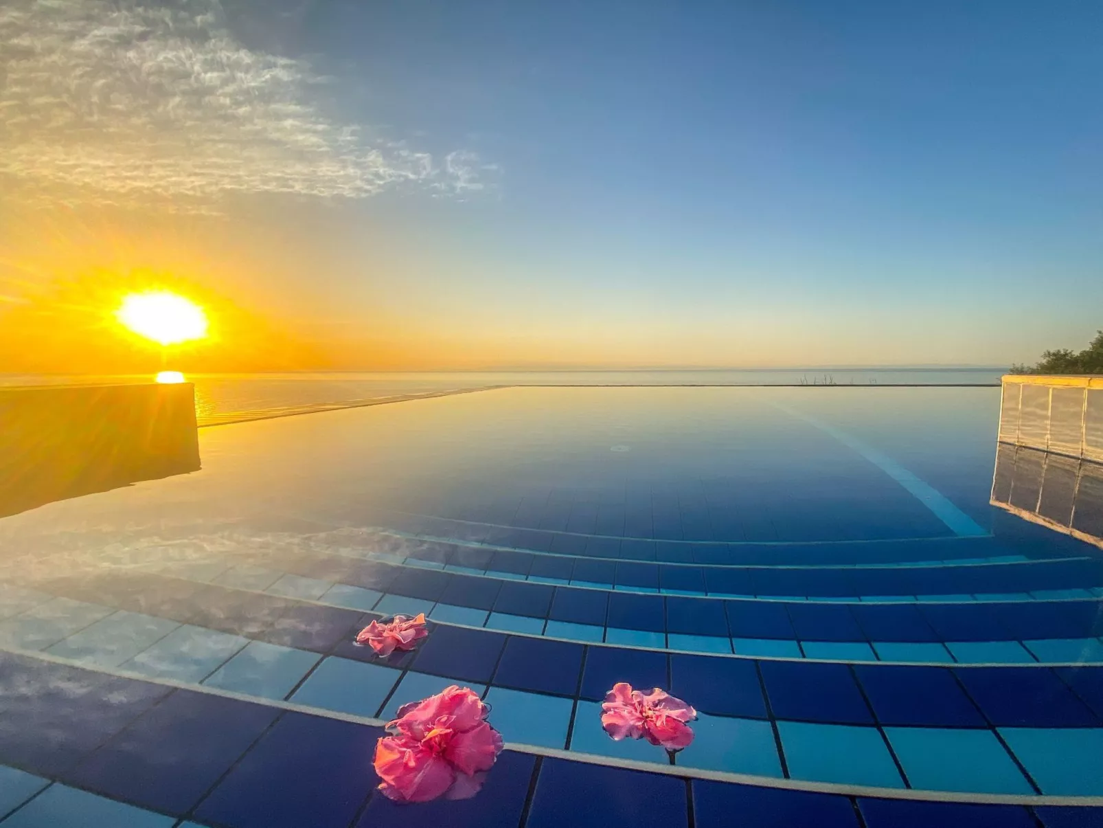 Villa "Meerblick" mit Infinity-Pool - Image-tags.info