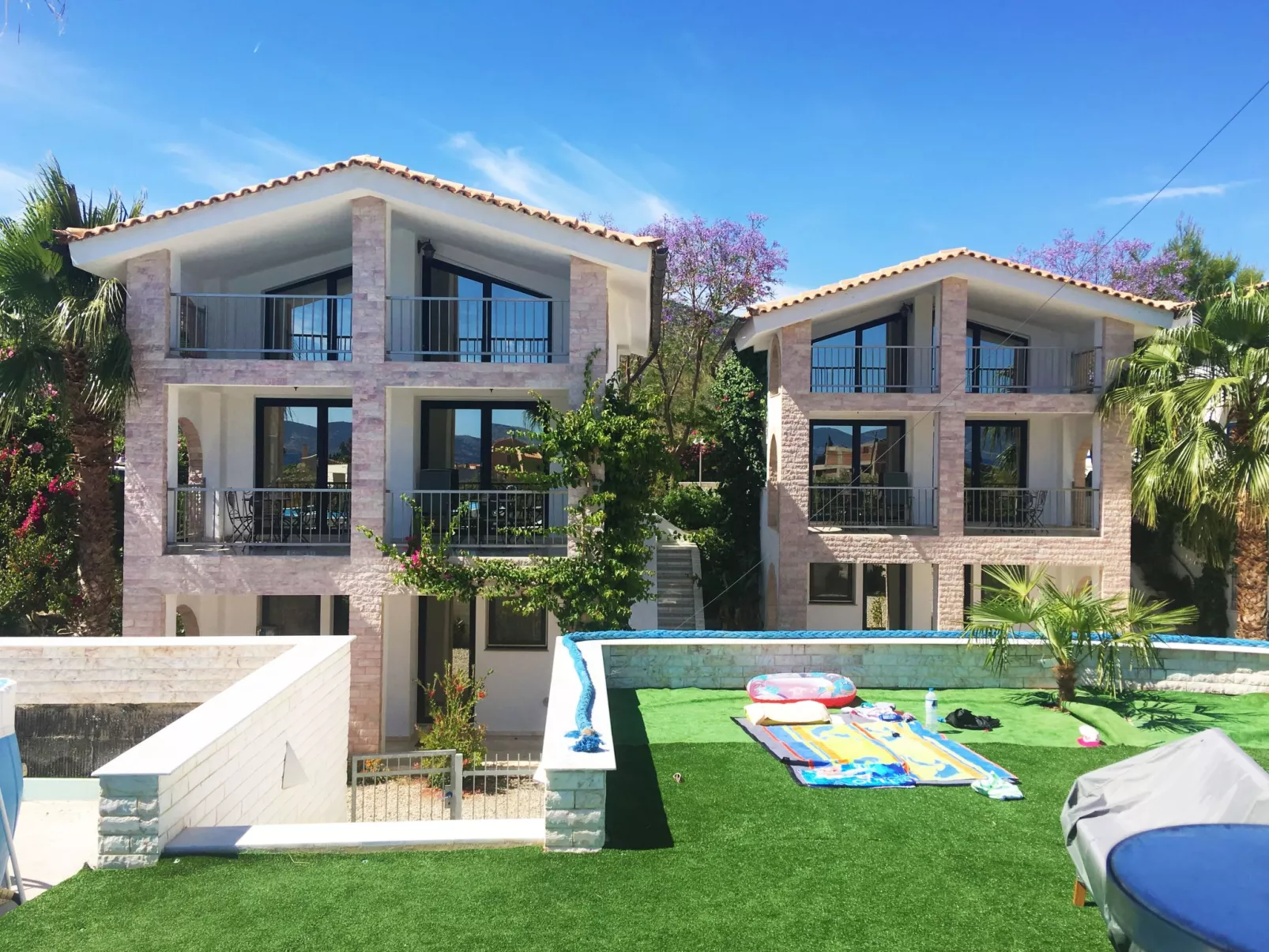 In Ermioni mit Grill, gemeinschaftlichem Pool und Terrasse - Buiten