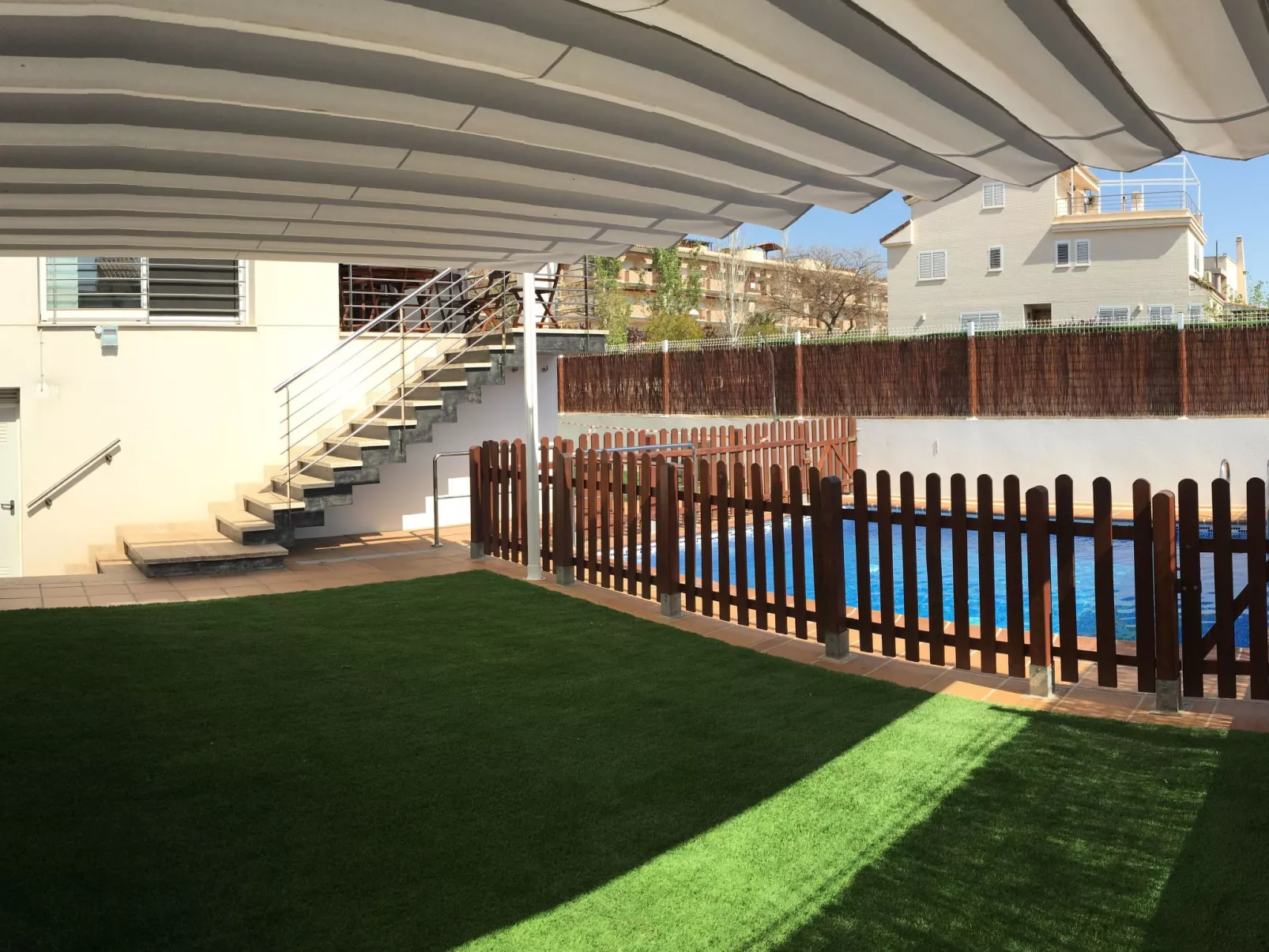 "Fantastica casa" mit Terrasse - Image-tags.info