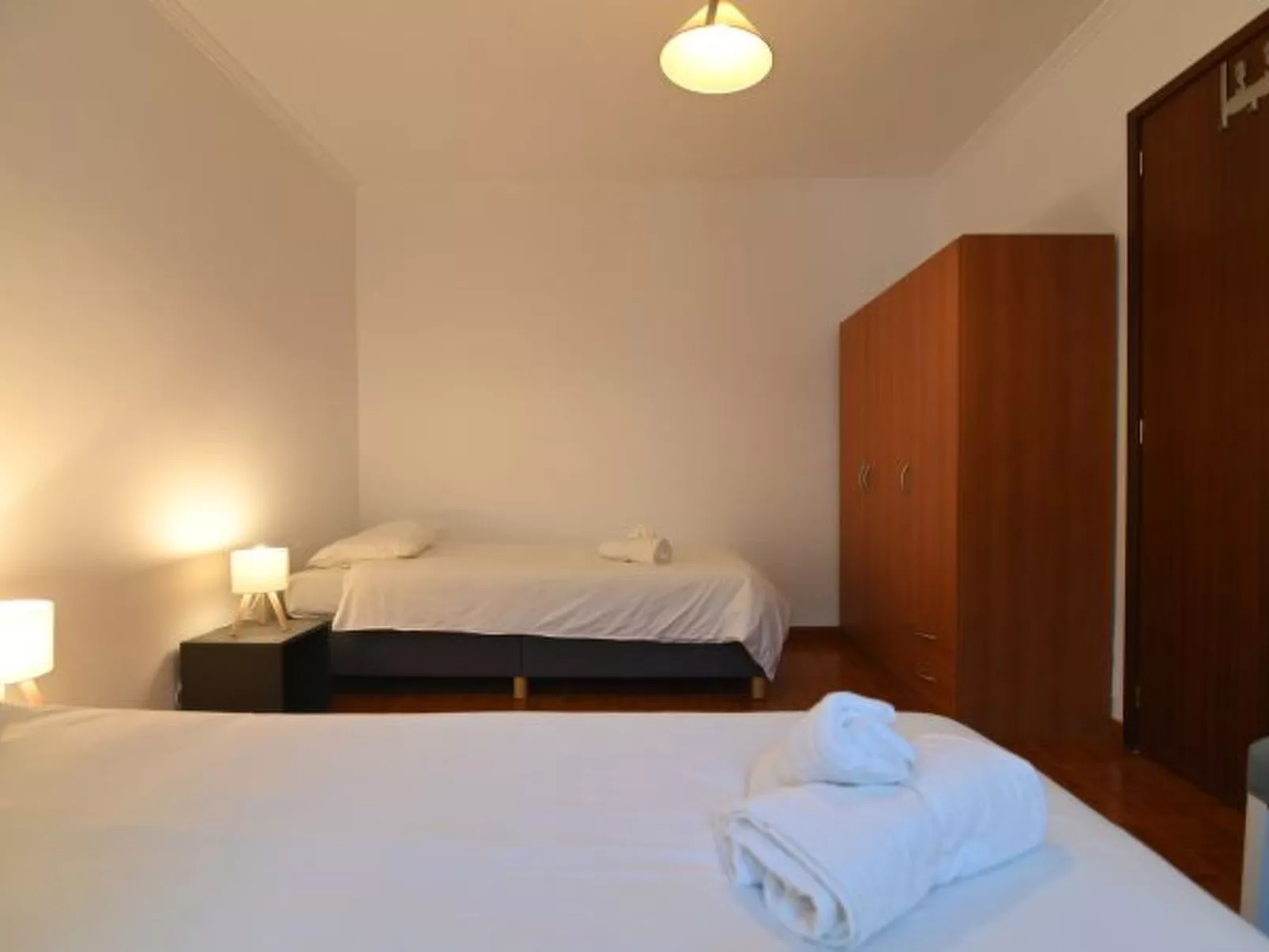 LAGOA SEA VIEW by VACATIONY - Binnen