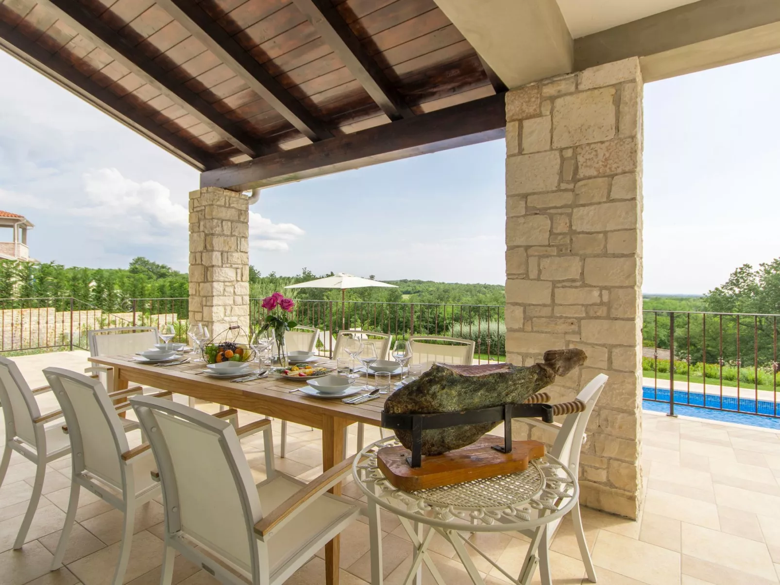 Romantische Villa mit Meerblick, Pool und Jacuzz - Image-tags.info