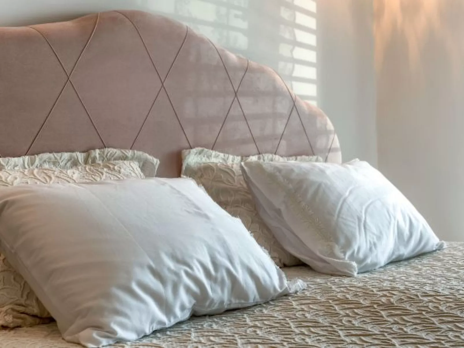 Villa Azzuro with jacuzzi and pool - Image-tags.info