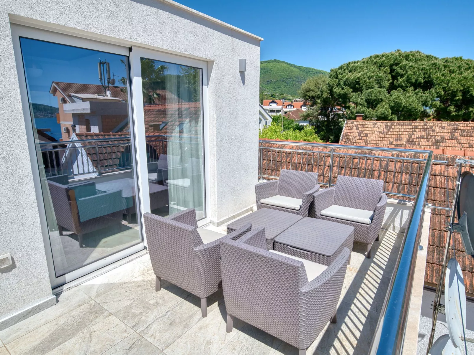 Ljubica Superior 3-Zimmer-Apartment mit Meerblick - Image-tags.info