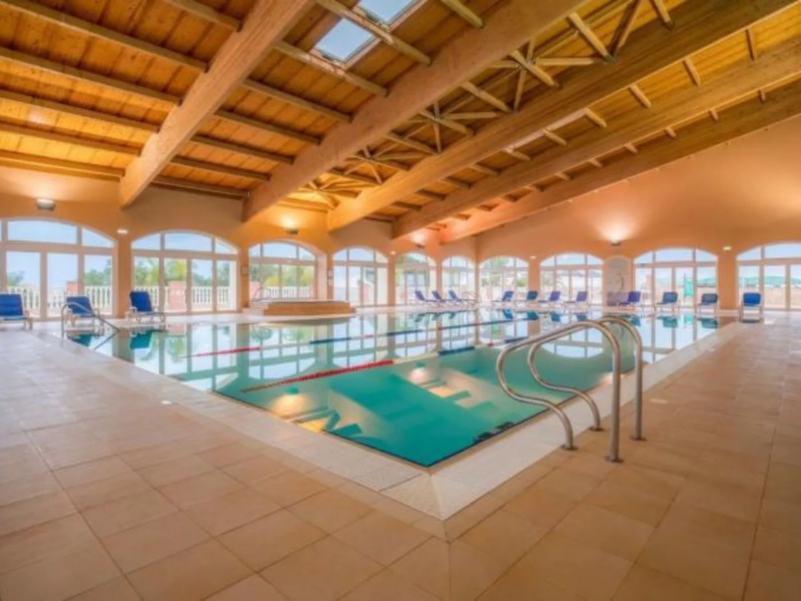 Fairviews Village - Boavista Resort in Lagos - Binnen