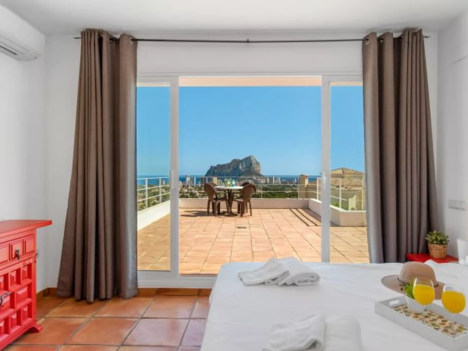 Villa Moderna - PlusHolidays - Image-tags.info