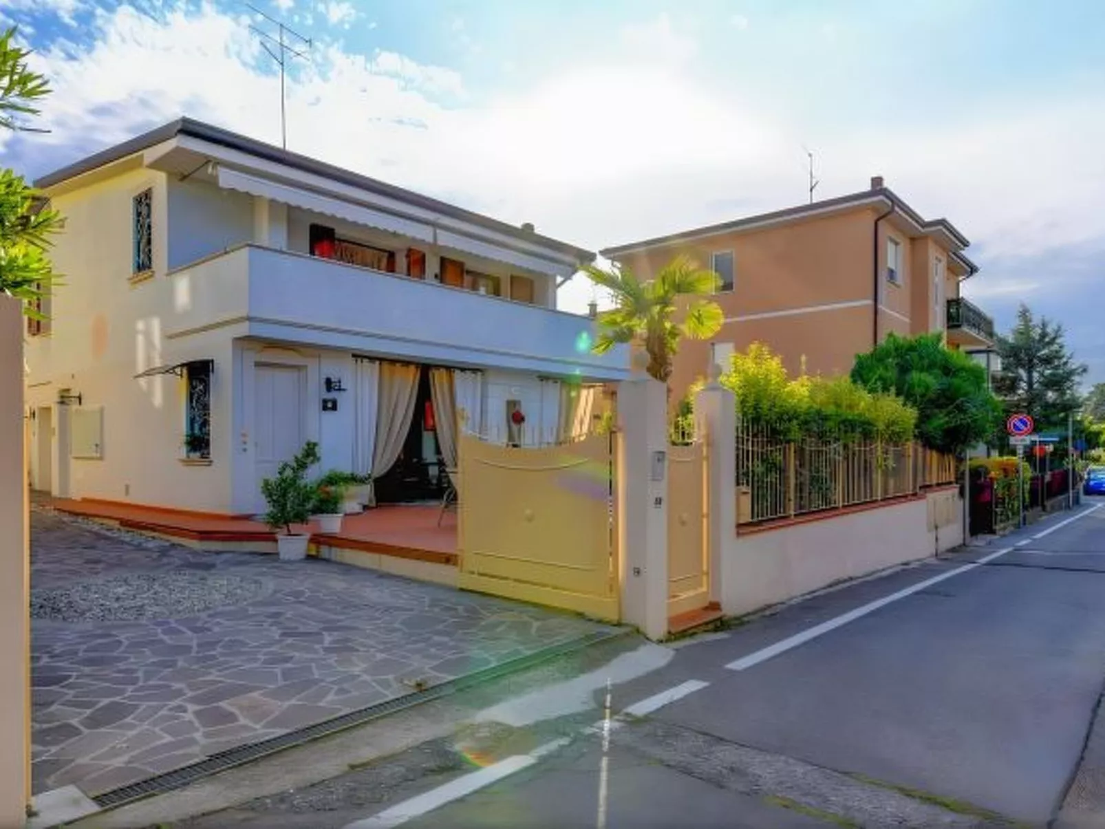 Desenzanoloft Garden and Pool - Image-tags.info