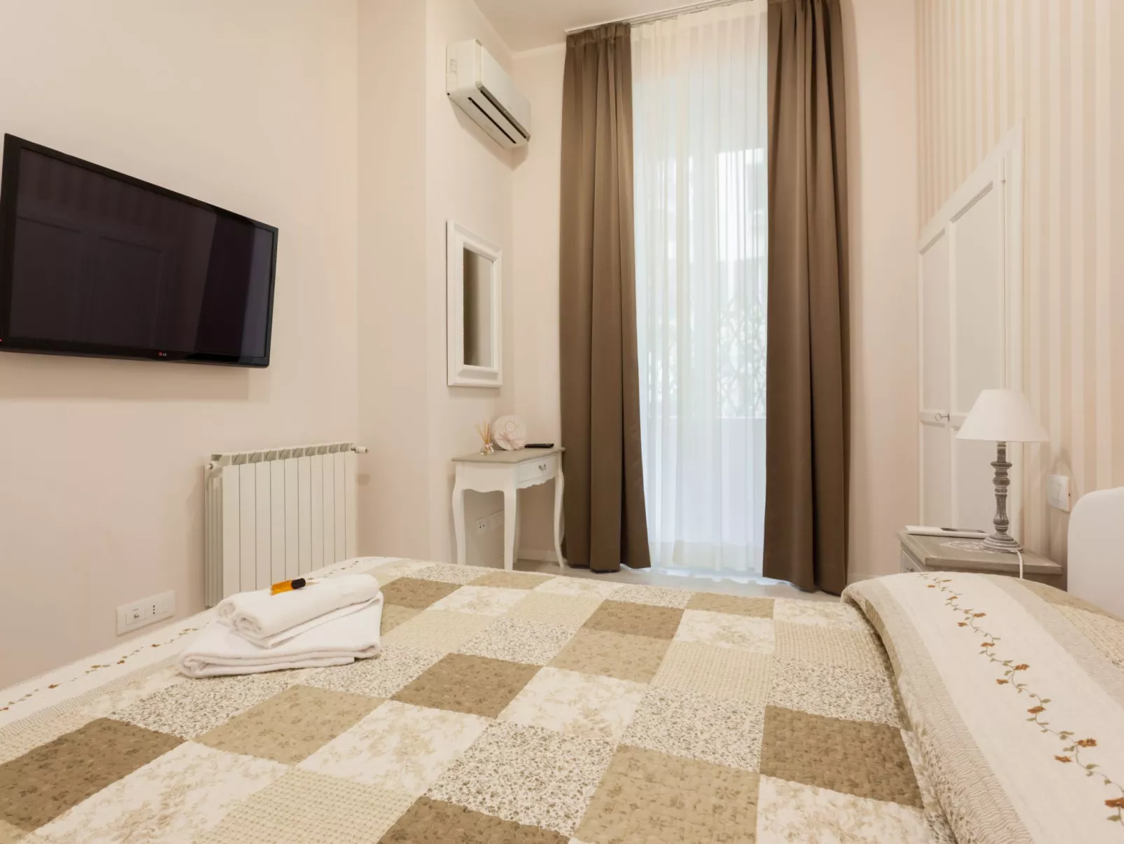 Drei Wohnungen in der Nähe des Vatikans - Prati, Rom - Binnen