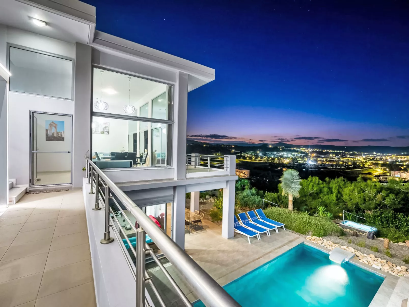 Villa Articiano mit Whirlpool und herrlicher Aussicht - Buiten