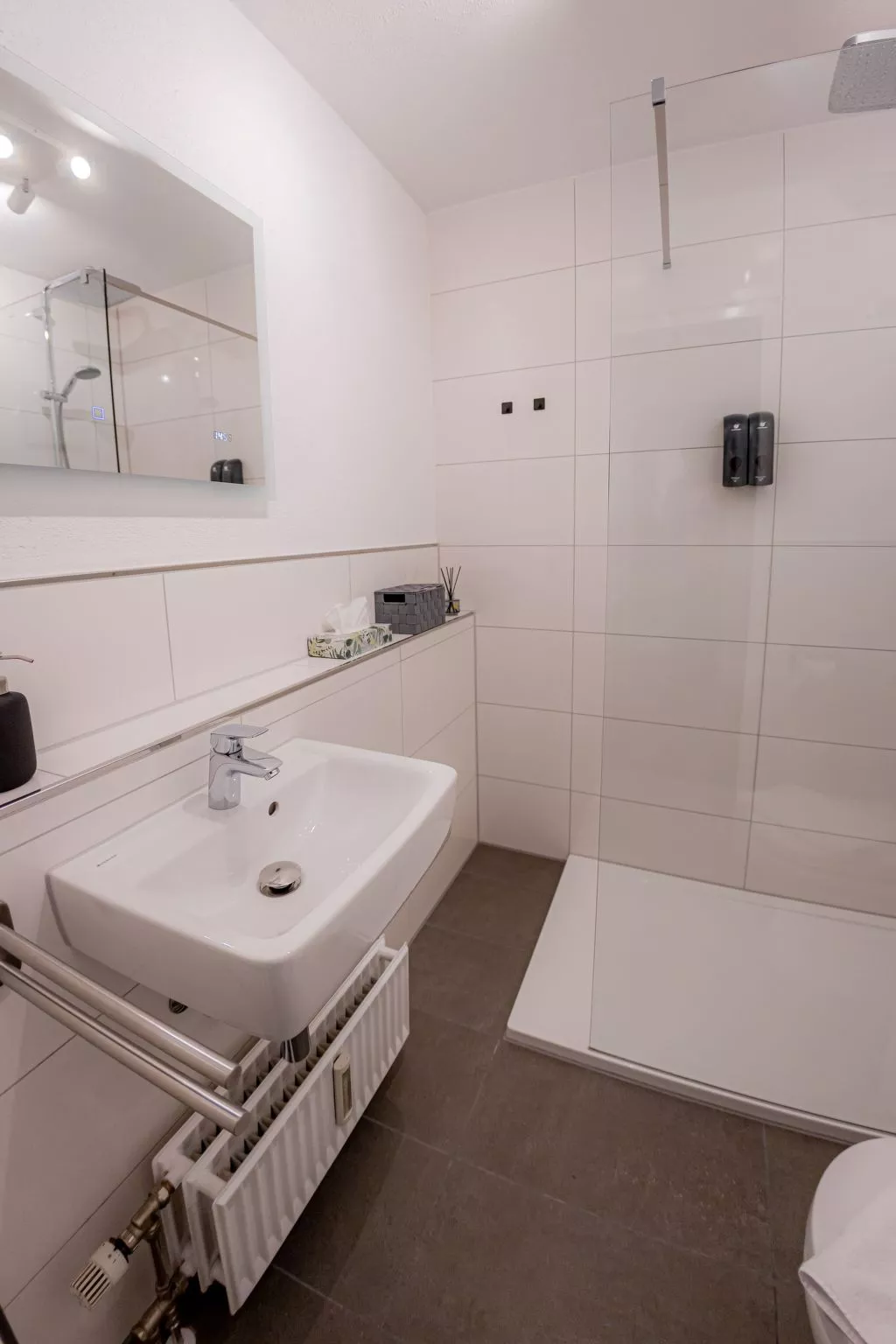 Come4Stay Passau - 2 Zimmer - bis zu 4 Gäste - Image-tags.info