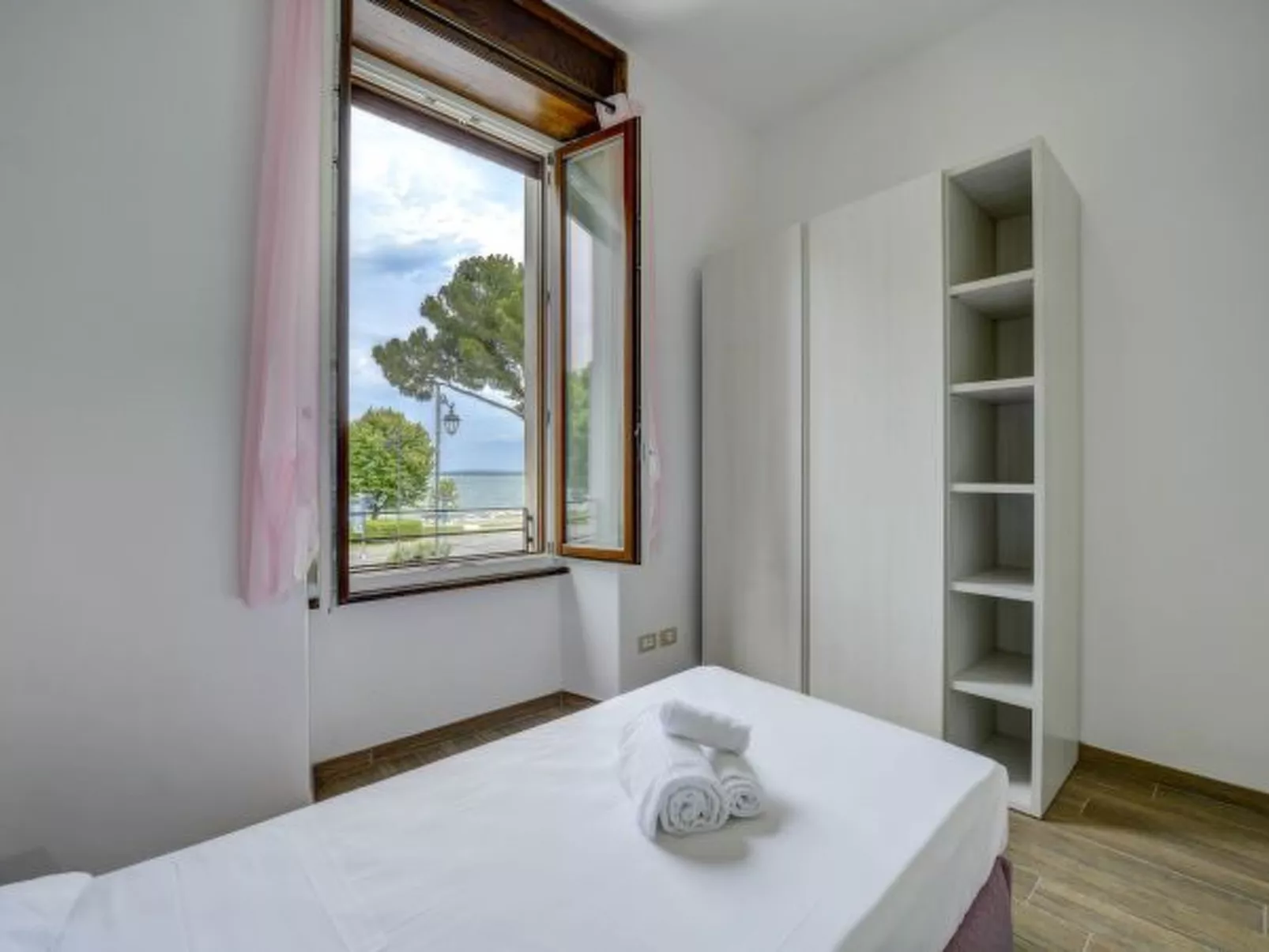 Desenzanoloft Palazzo Visconti - Garda Chiaretto - Image-tags.info